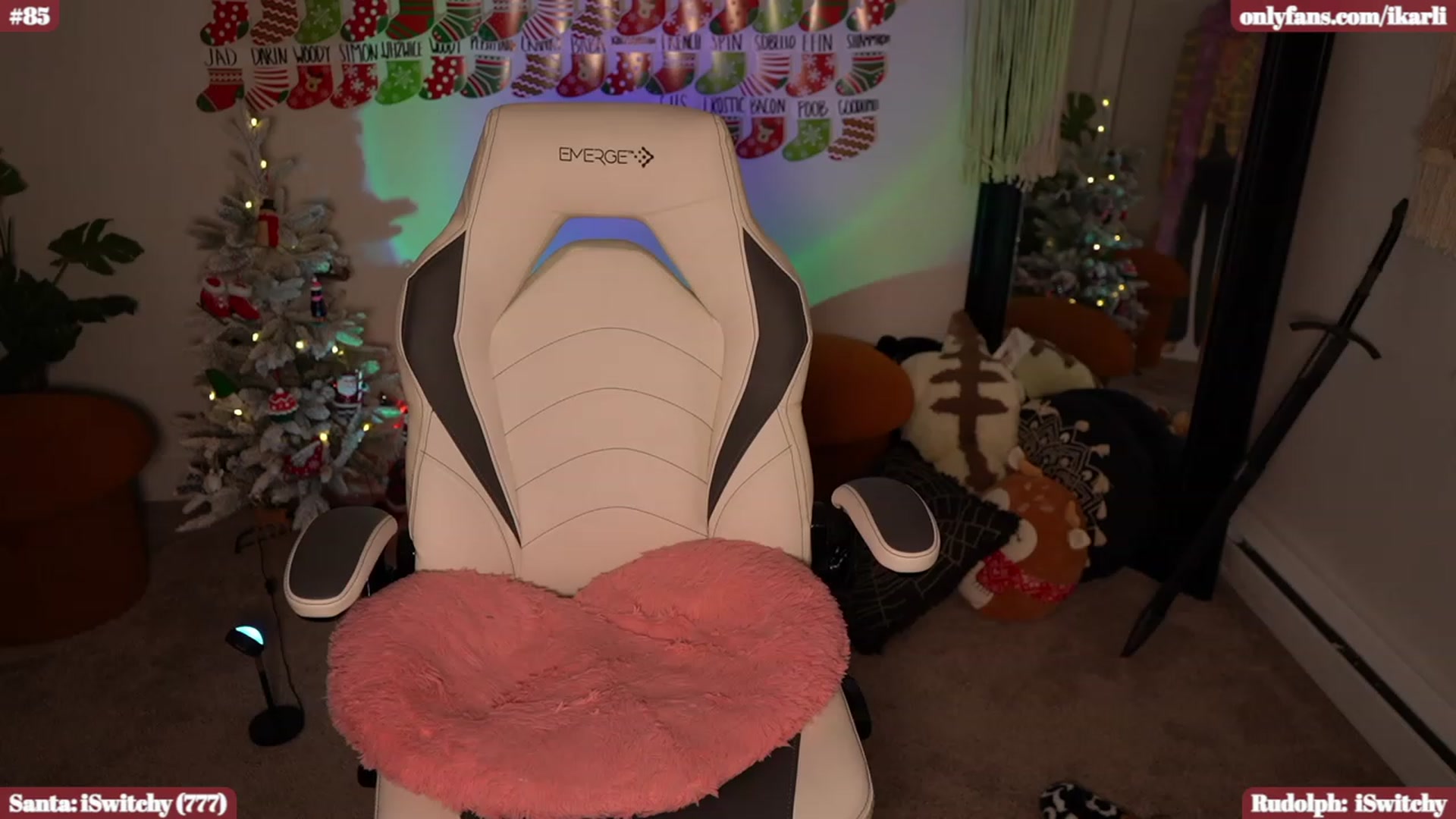 Gallery image thumbnail from iKarli's myfreecams stream on, 12/16/2023, 05:57 image 16 of 20