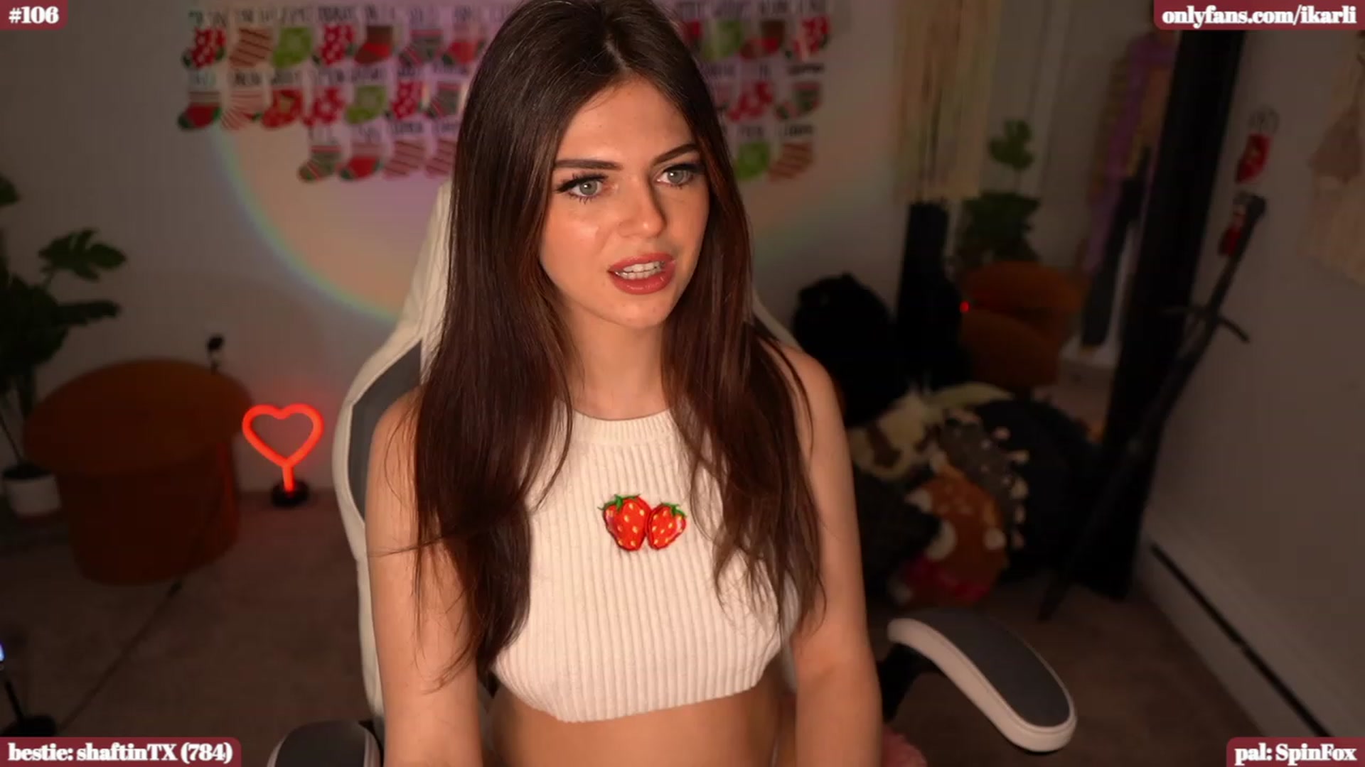 Gallery image thumbnail from iKarli's myfreecams stream on, 12/29/2023, 07:54 image 14 of 20