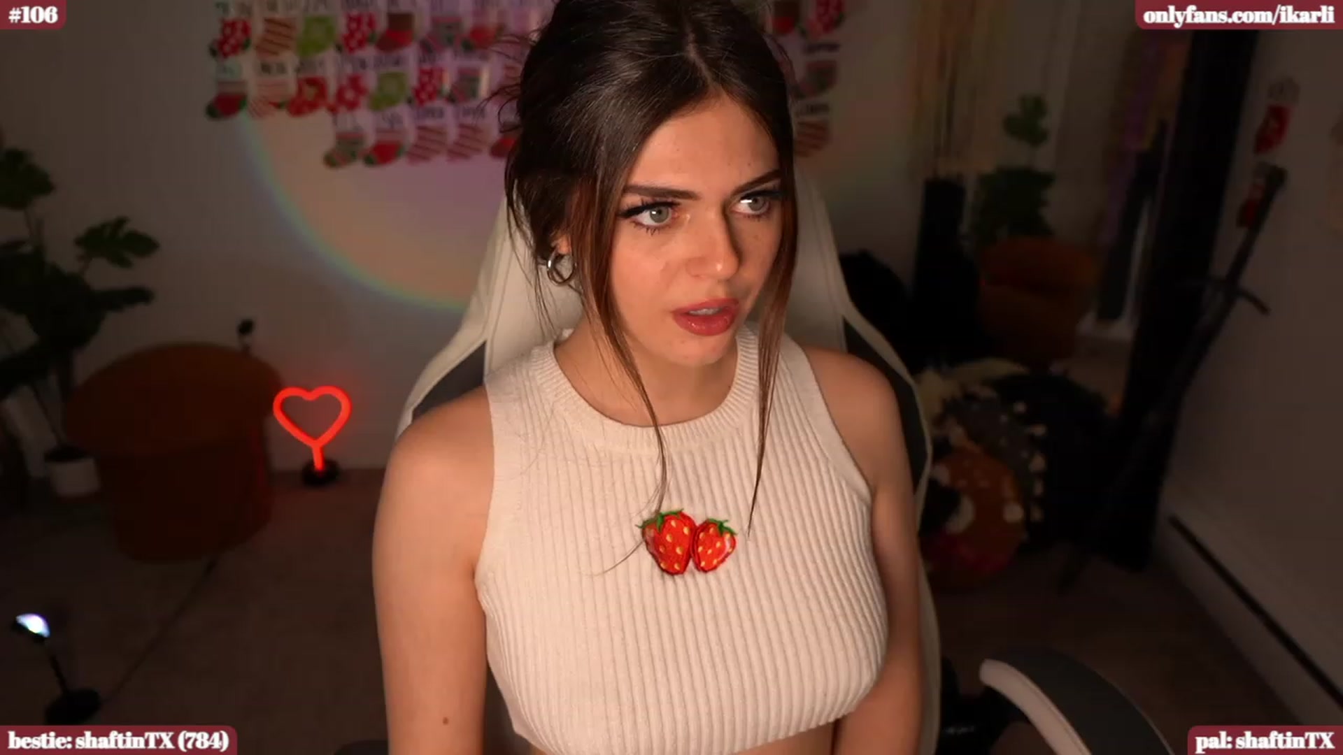 Gallery image thumbnail from iKarli's myfreecams stream on, 12/29/2023, 09:17 image 10 of 20