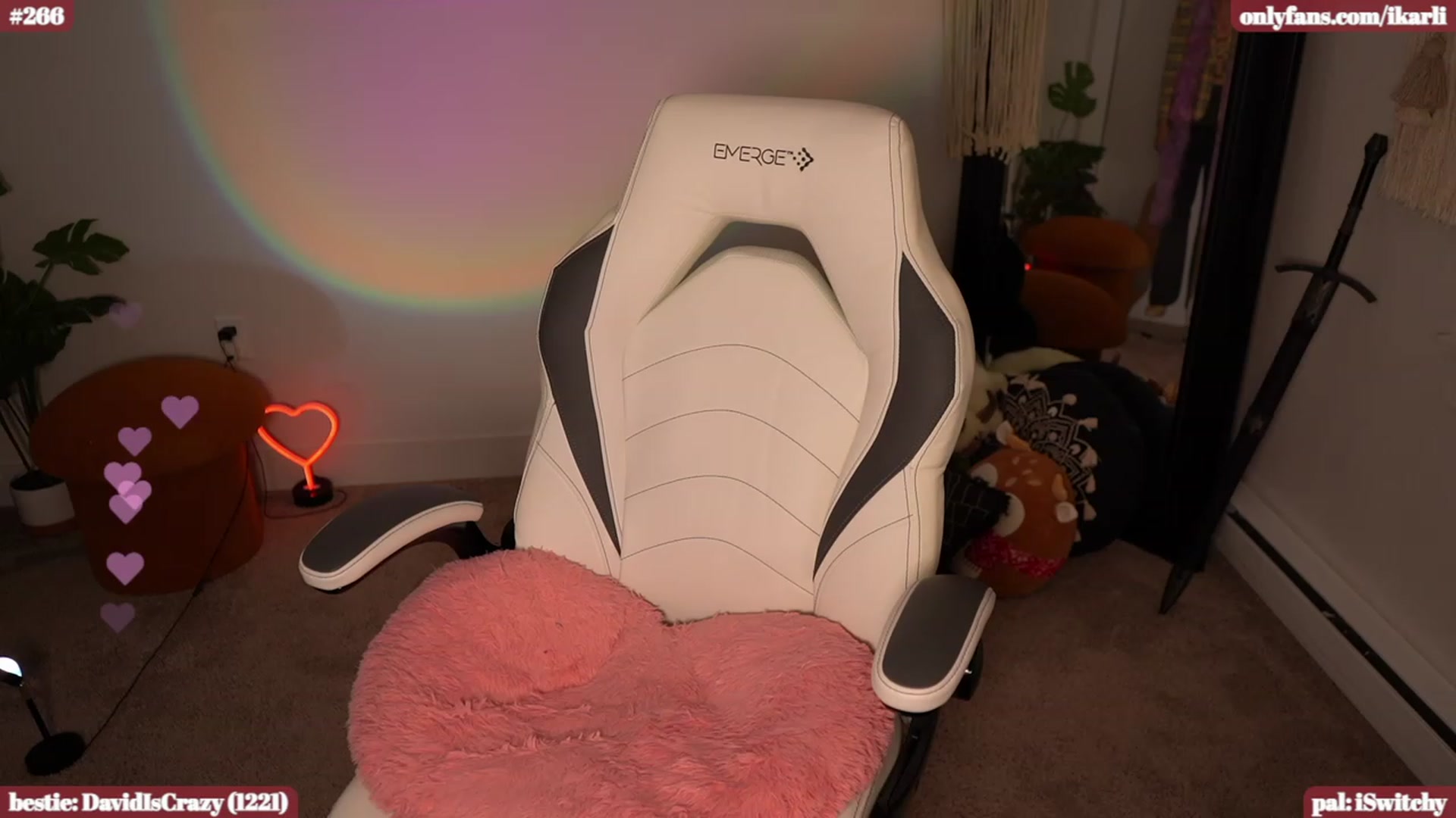 Gallery image thumbnail from iKarli's myfreecams stream on, 01/05/2024, 08:34 image 14 of 20
