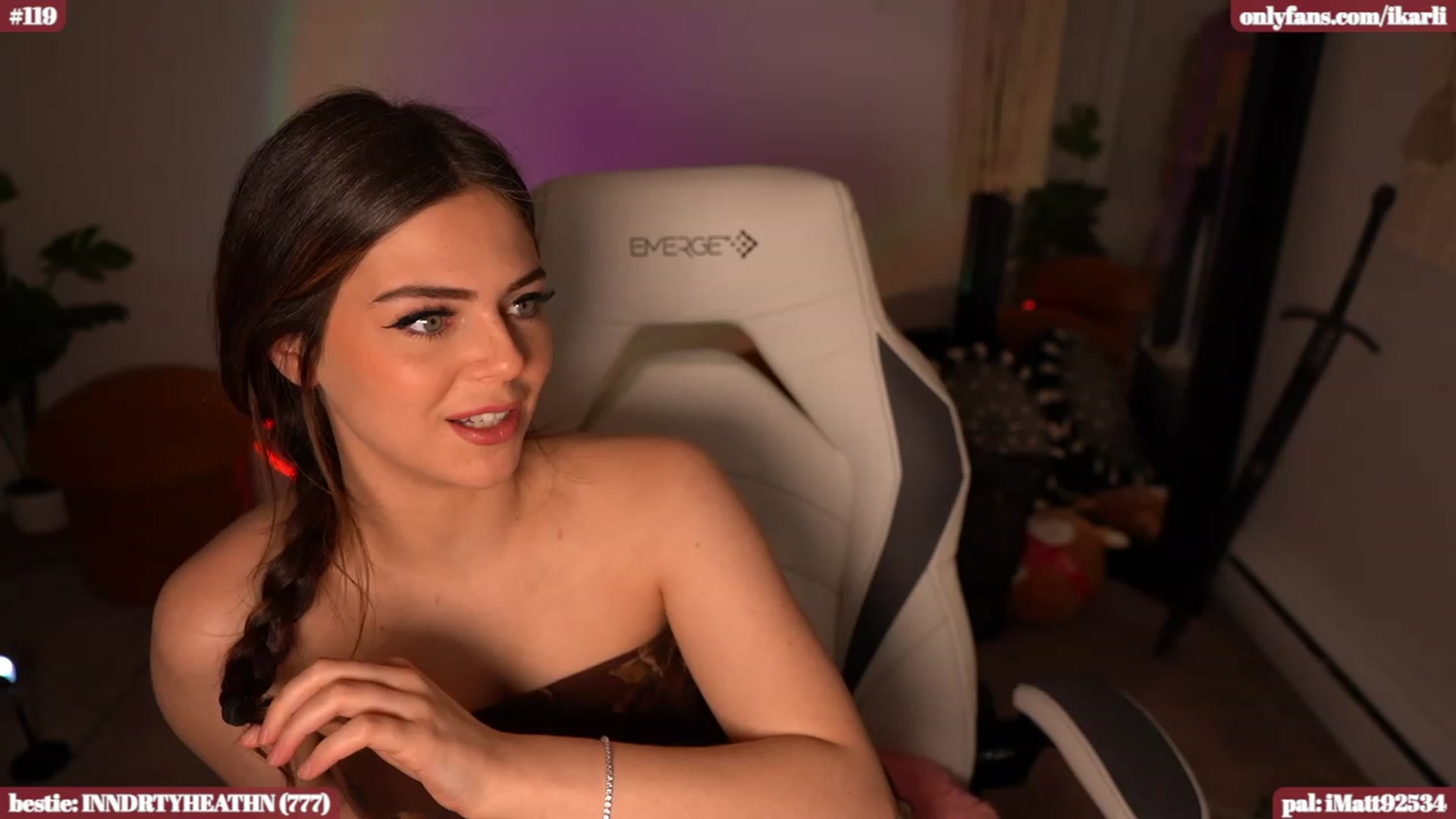 Gallery image thumbnail from iKarli's myfreecams stream on, 01/06/2024, 05:38 image 1 of 20