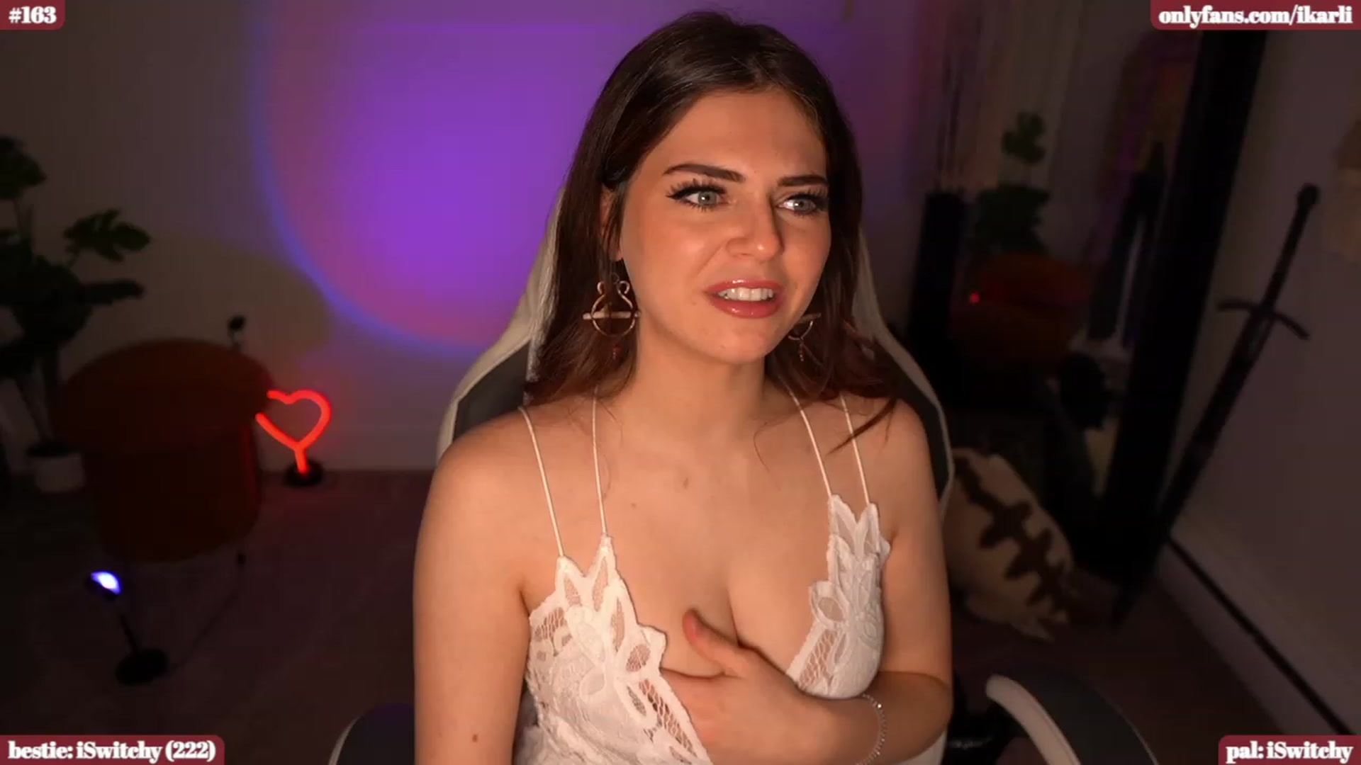 Gallery image thumbnail from iKarli's myfreecams stream on, 01/11/2024, 04:54 image 11 of 20