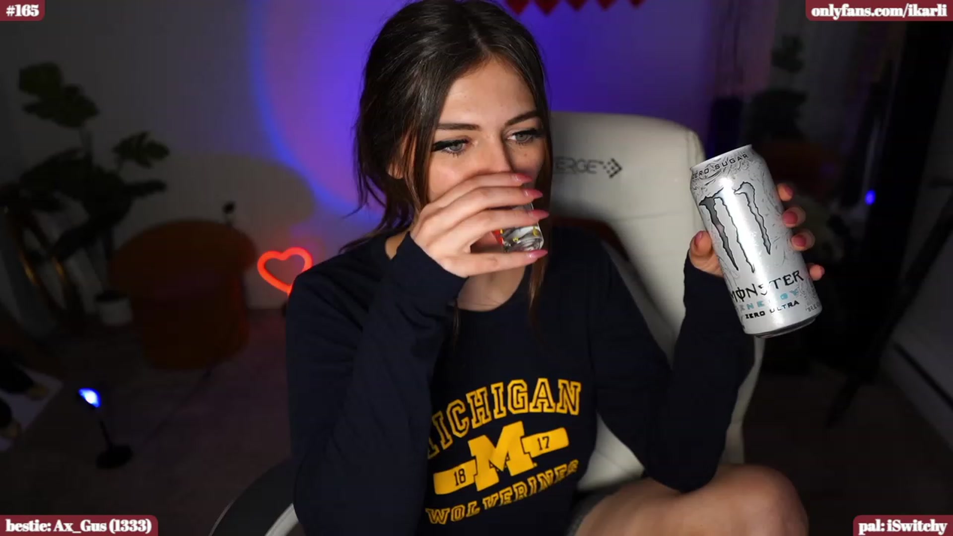 Gallery image thumbnail from iKarli's myfreecams stream on, 02/04/2024, 12:57 image 18 of 20