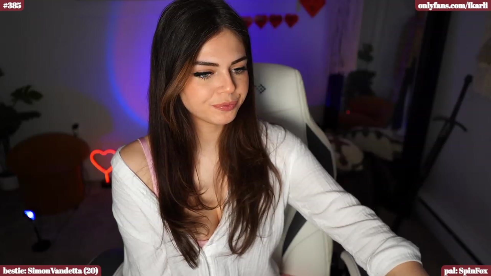 Gallery image thumbnail from iKarli's myfreecams stream on, 02/08/2024, 03:13 image 11 of 20