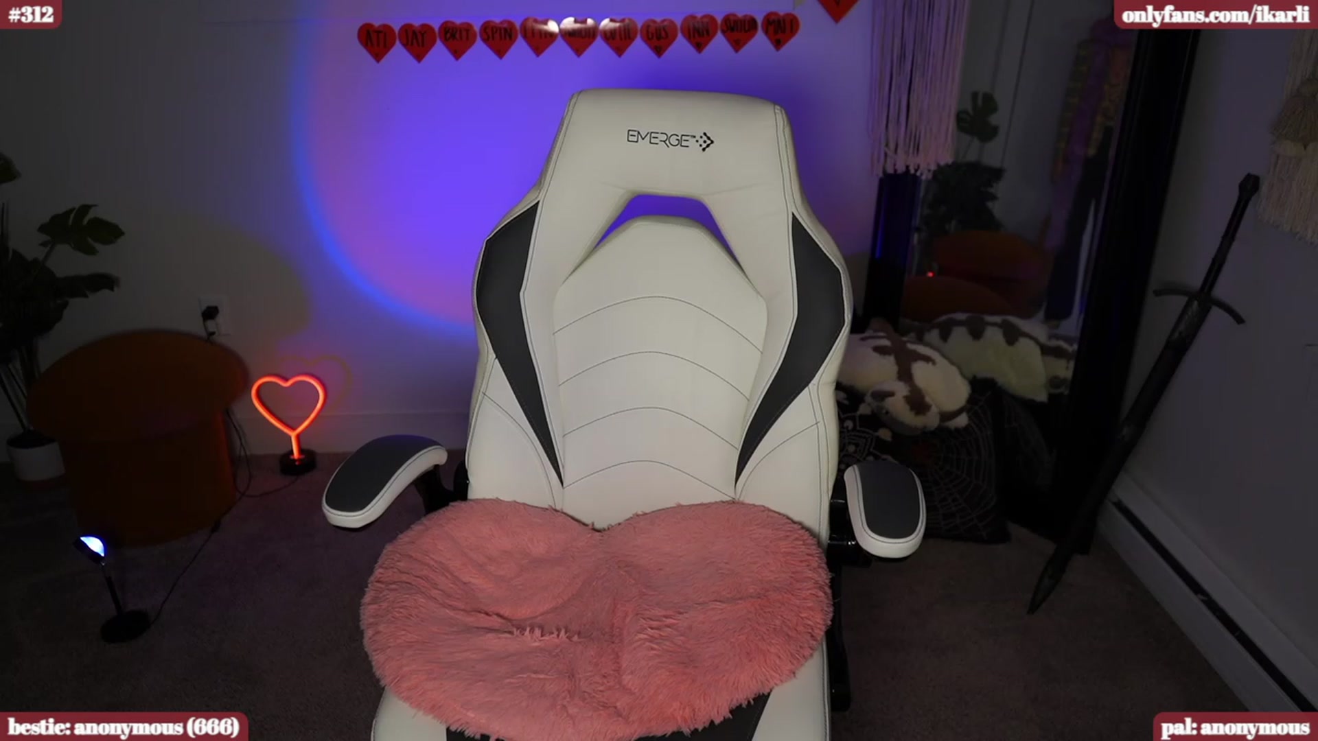 Gallery image thumbnail from iKarli's myfreecams stream on, 02/08/2024, 05:18 image 20 of 20