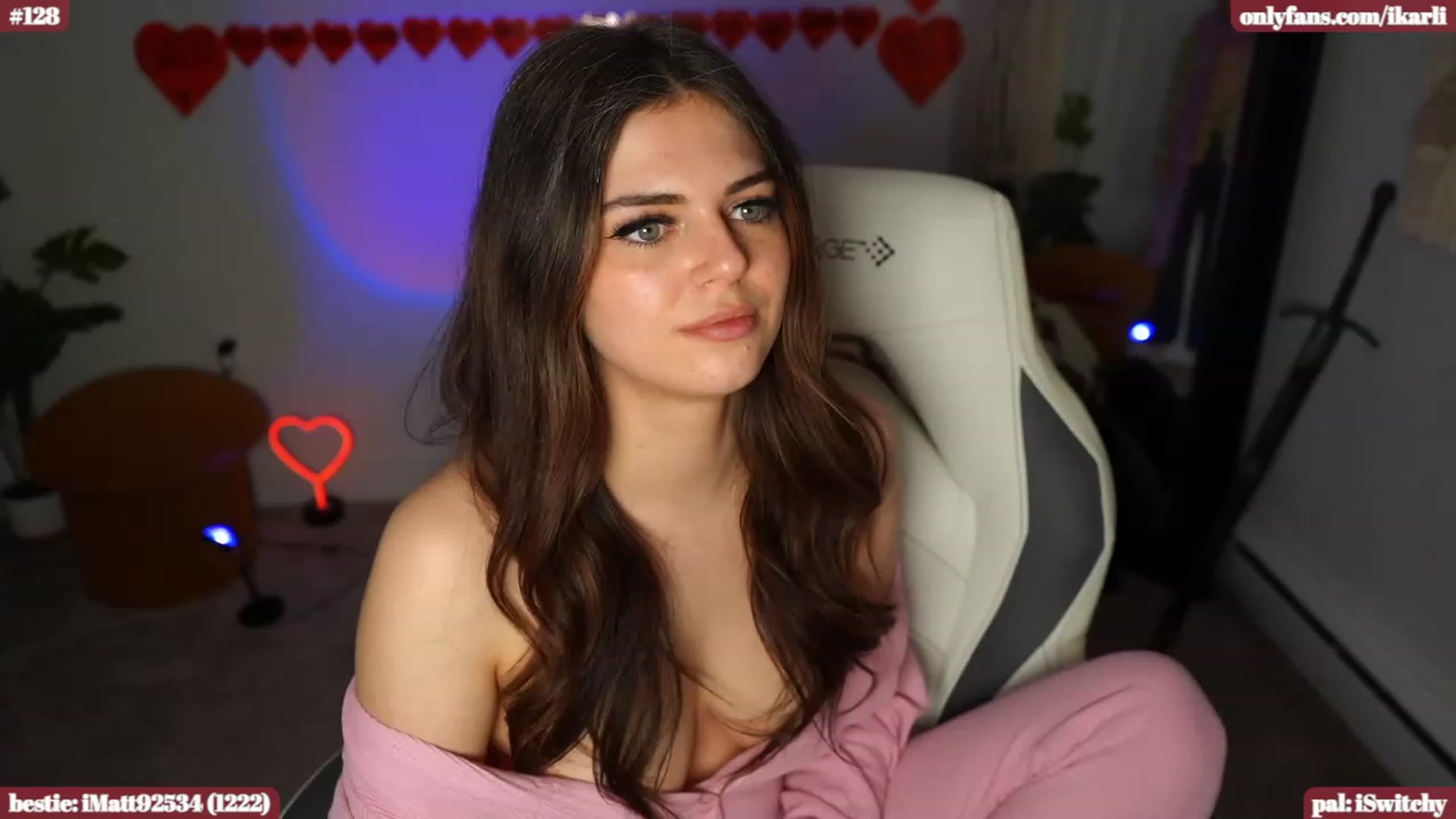 Gallery image thumbnail from iKarli's myfreecams stream on, 02/10/2024, 12:16 image 16 of 20