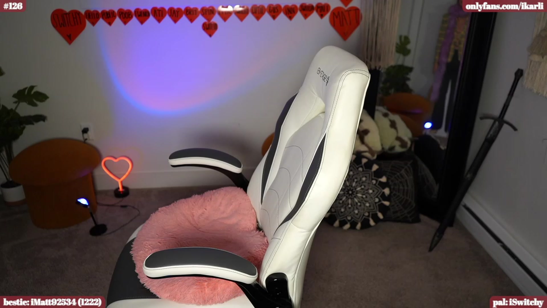 Gallery image thumbnail from iKarli's myfreecams stream on, 02/10/2024, 12:16 image 10 of 20