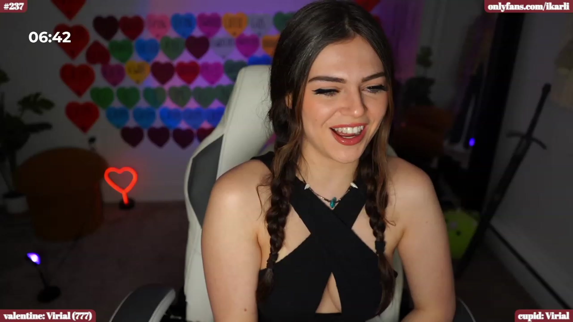 Gallery image thumbnail from iKarli's myfreecams stream on, 02/24/2024, 07:02 image 10 of 20