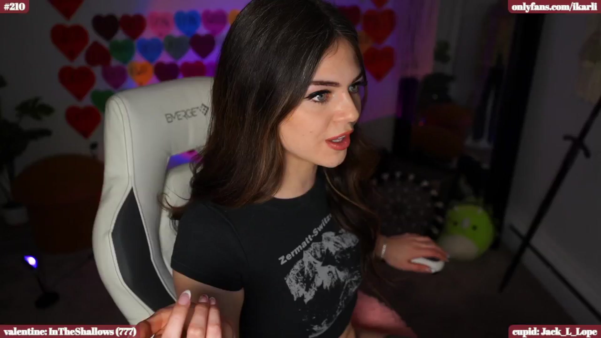 Gallery image thumbnail from iKarli's myfreecams stream on, 02/27/2024, 09:02 image 10 of 20
