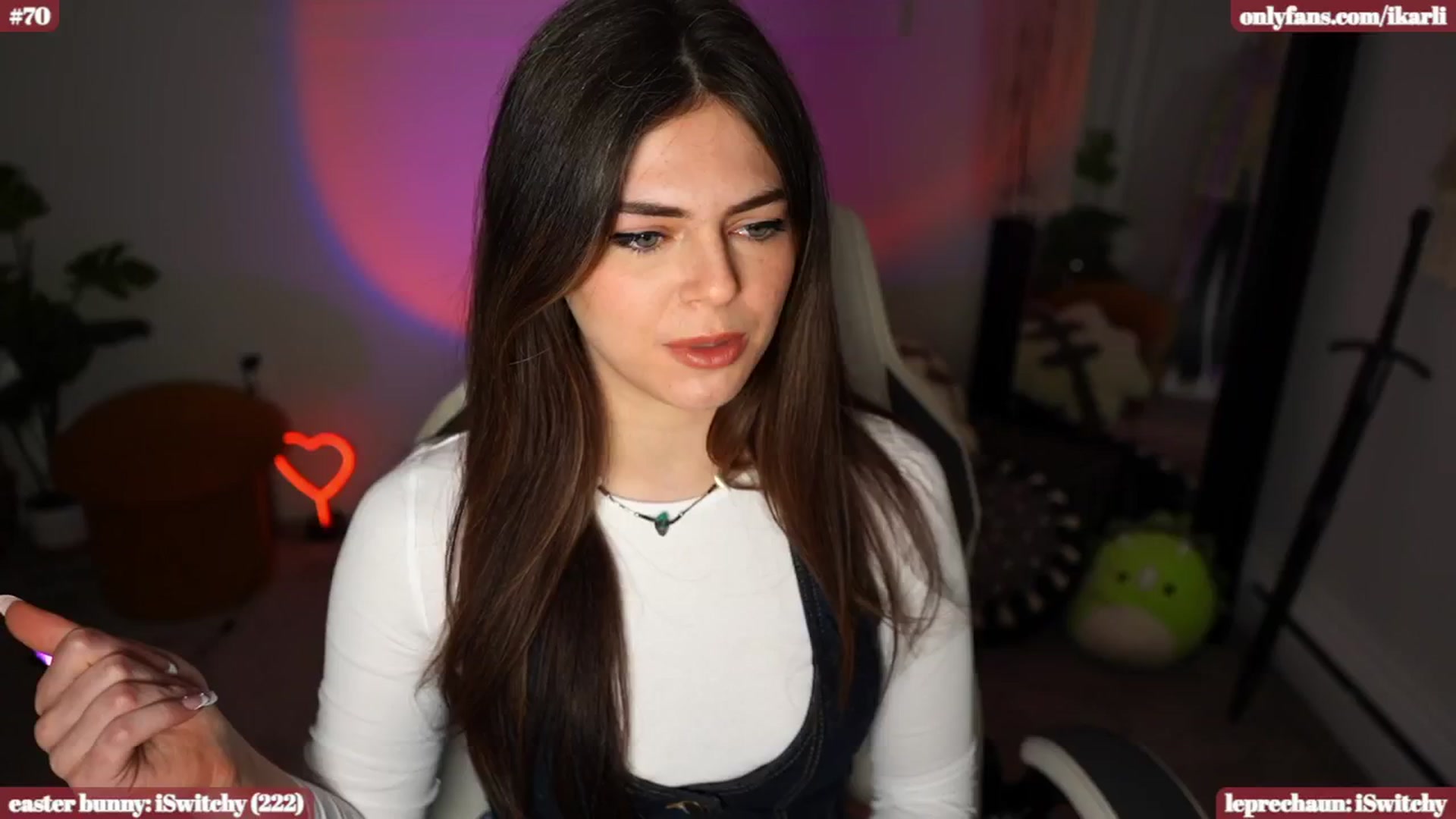 Gallery image thumbnail from iKarli's myfreecams stream on, 03/15/2024, 04:38 image 8 of 20
