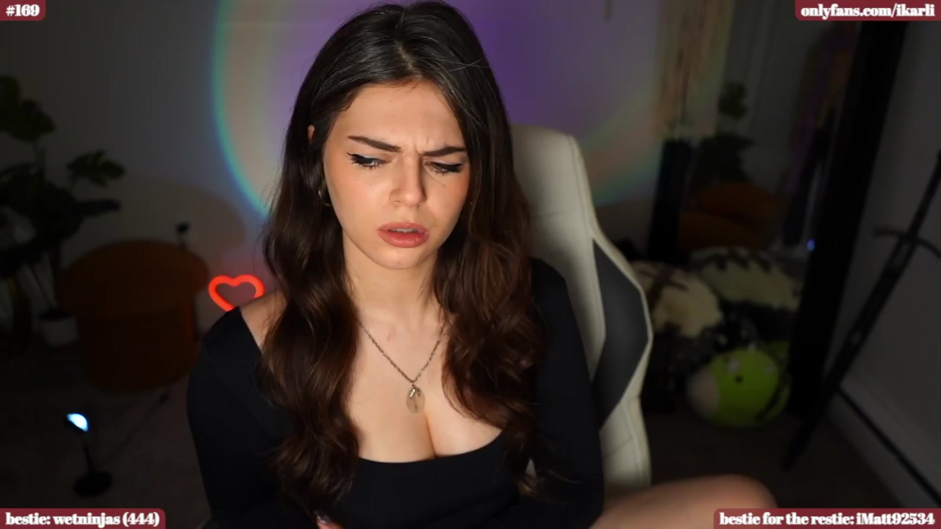 Gallery image thumbnail from iKarli's myfreecams stream on, 04/11/2024, 07:52 image 11 of 20