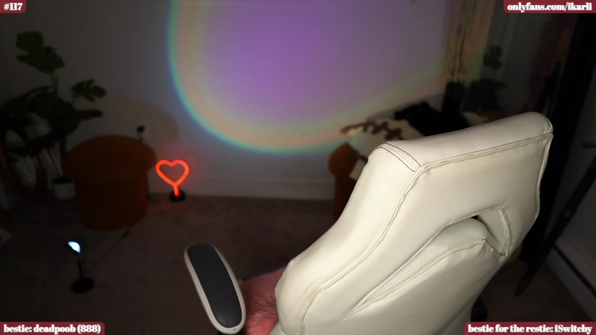 Gallery image thumbnail from iKarli's myfreecams stream on, 04/13/2024, 12:46 image 6 of 20