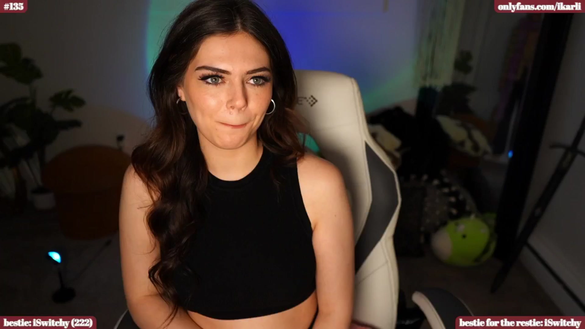 Gallery image thumbnail from iKarli's myfreecams stream on, 04/16/2024, 07:59 image 1 of 20