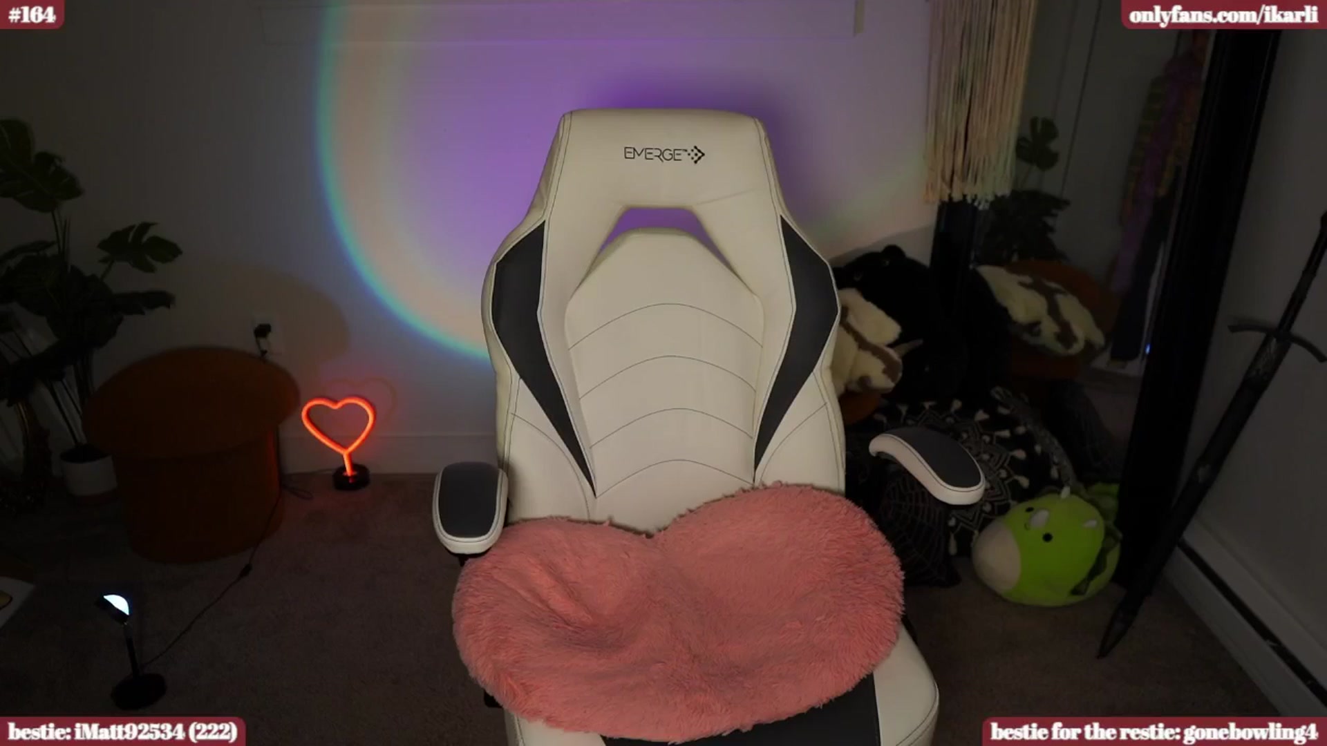 Gallery image thumbnail from iKarli's myfreecams stream on, 04/26/2024, 05:24 image 19 of 20