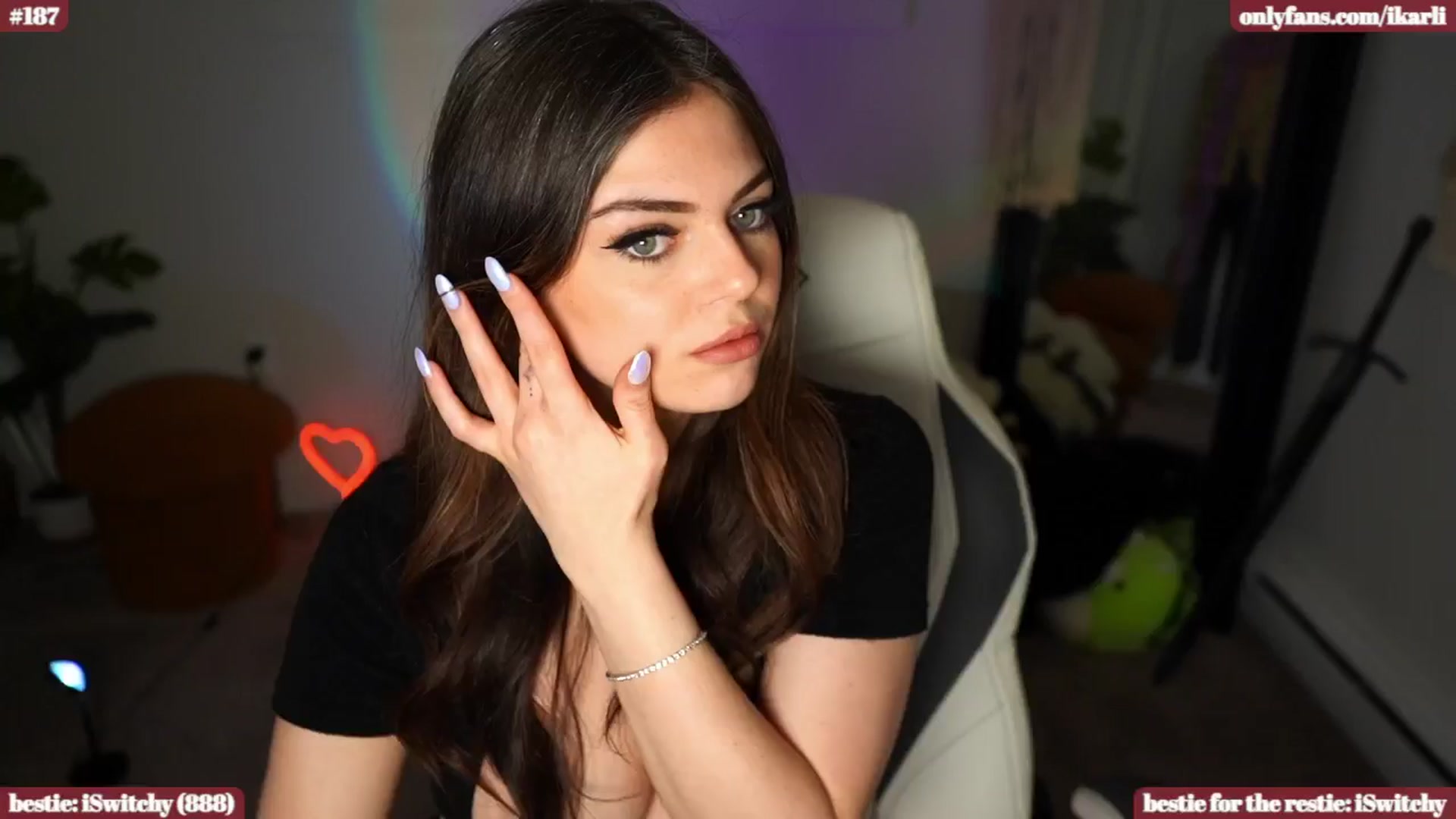 Gallery image thumbnail from iKarli's myfreecams stream on, 05/03/2024, 10:43 image 10 of 20