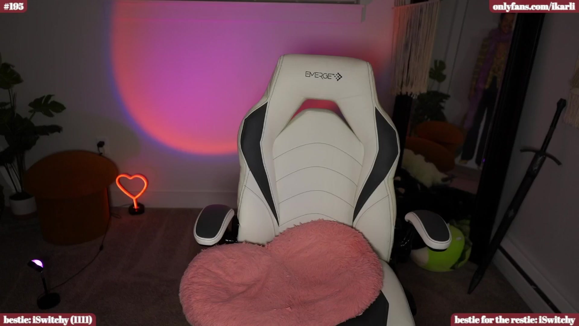 Gallery image thumbnail from iKarli's myfreecams stream on, 05/14/2024, 10:04 image 16 of 20