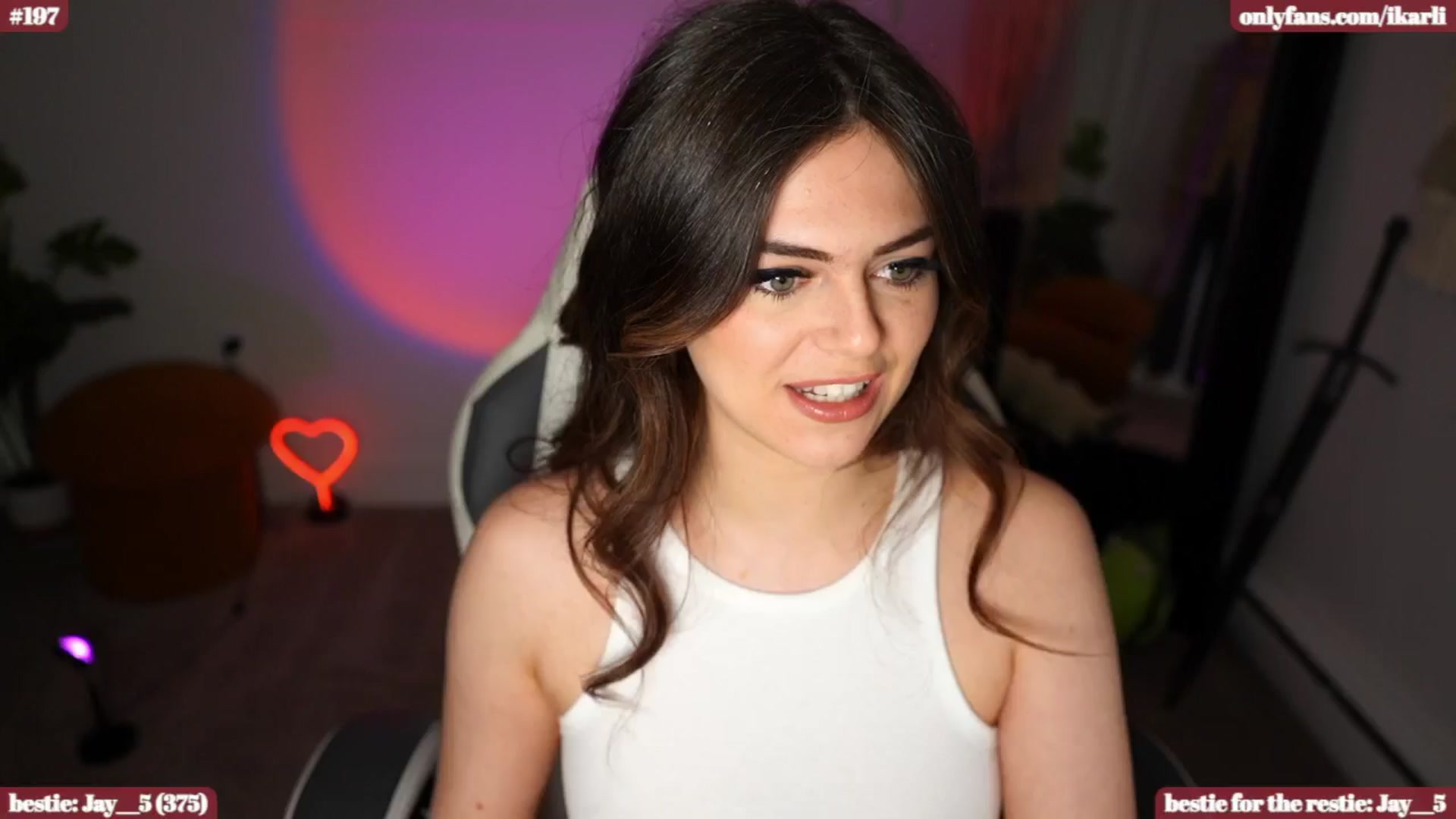 Gallery image thumbnail from iKarli's myfreecams stream on, 05/15/2024, 06:41 image 3 of 20
