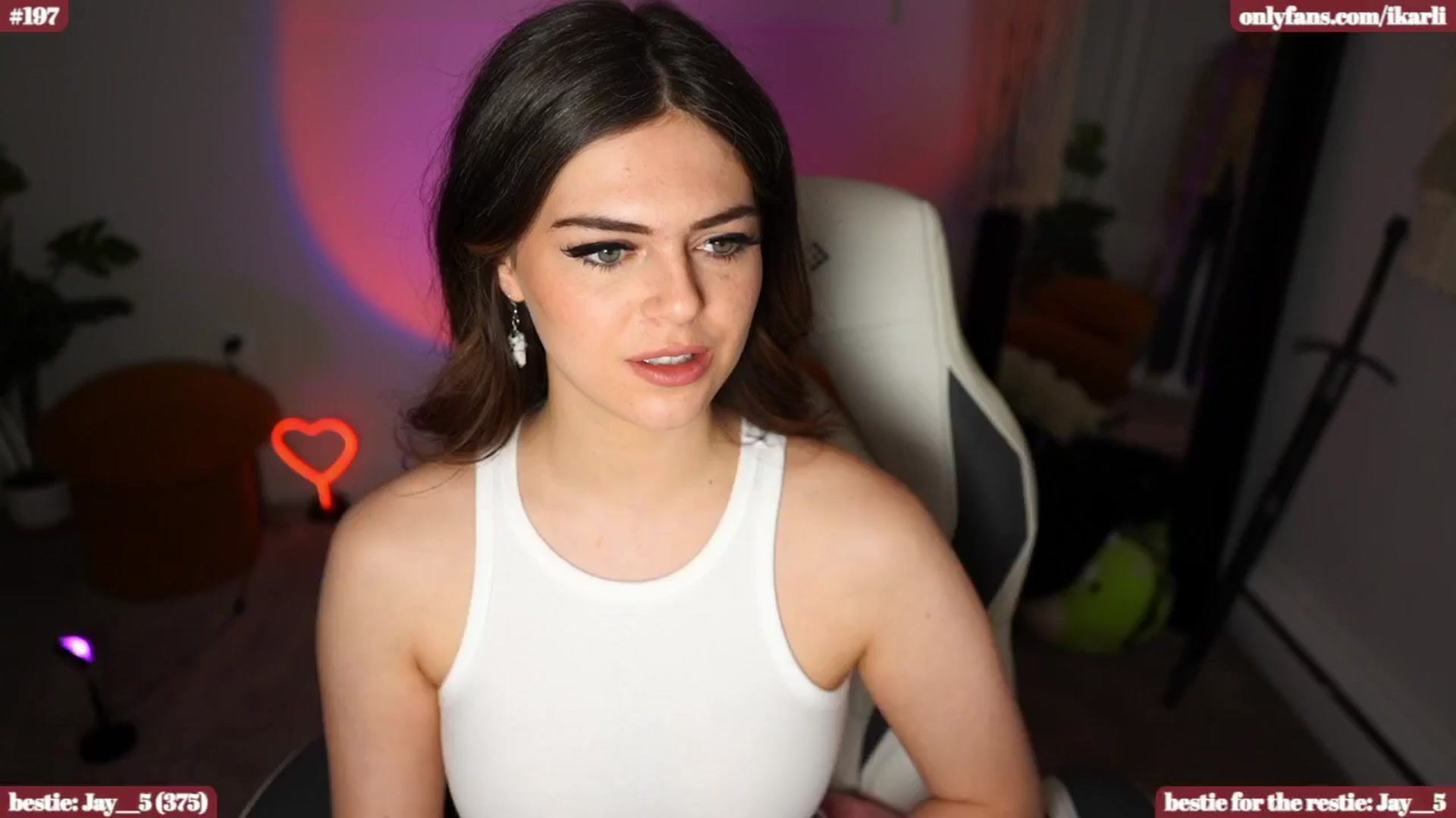 Gallery image thumbnail from iKarli's myfreecams stream on, 05/15/2024, 06:41 image 9 of 20
