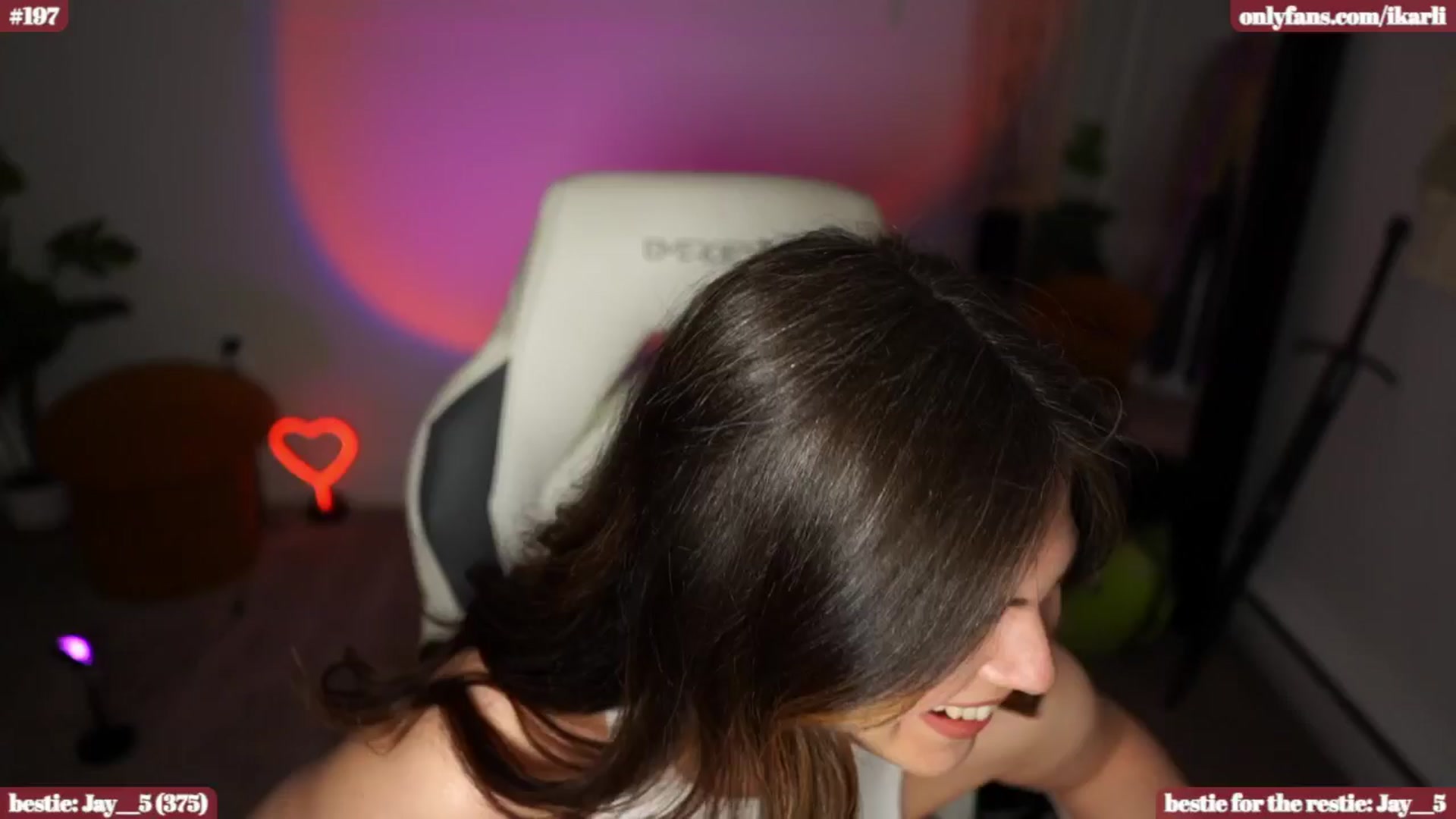 Gallery image thumbnail from iKarli's myfreecams stream on, 05/15/2024, 06:41 image 8 of 20