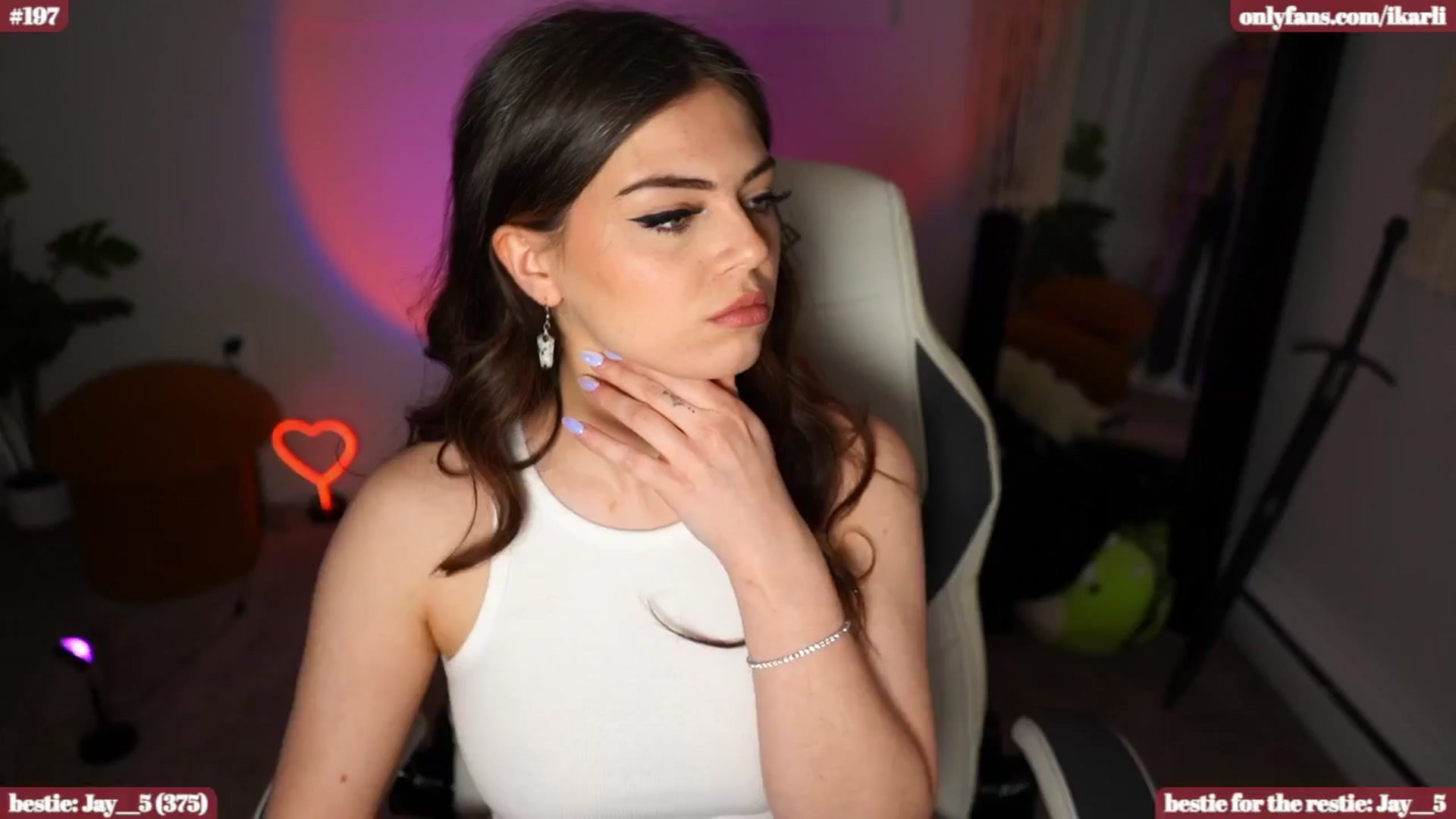 Gallery image thumbnail from iKarli's myfreecams stream on, 05/15/2024, 06:41 image 4 of 20