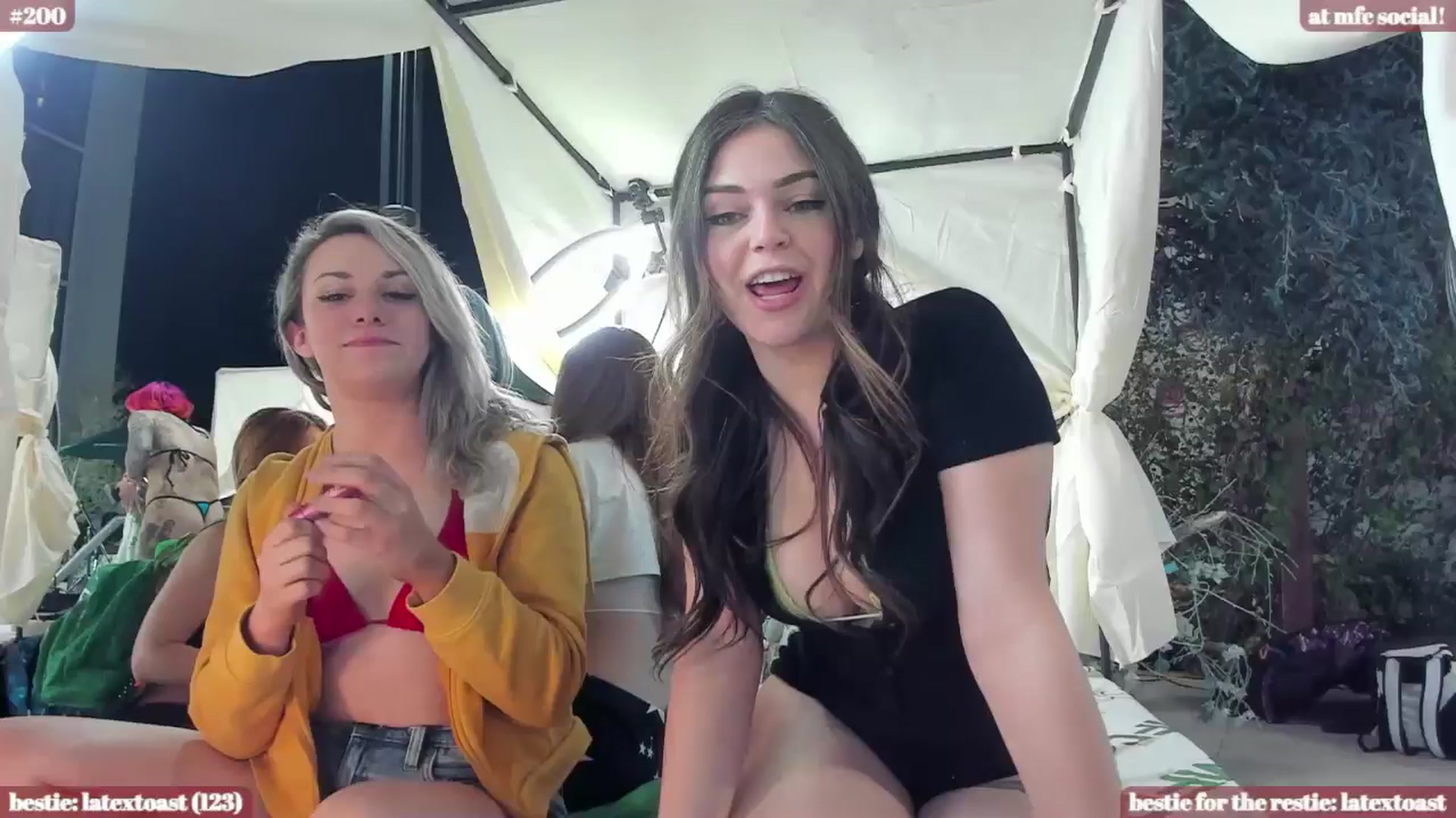 Gallery image thumbnail from iKarli's myfreecams stream on, 05/21/2024, 06:09 image 4 of 20