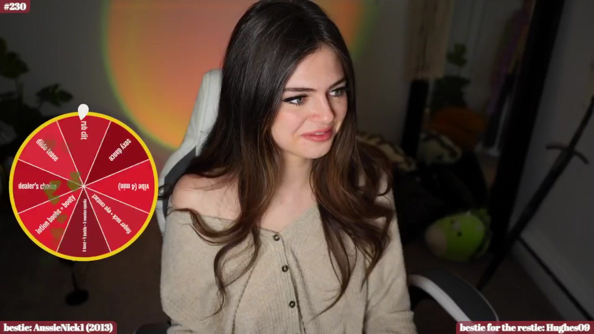 Gallery image thumbnail from iKarli's myfreecams stream on, 06/19/2024, 11:17 image 18 of 20