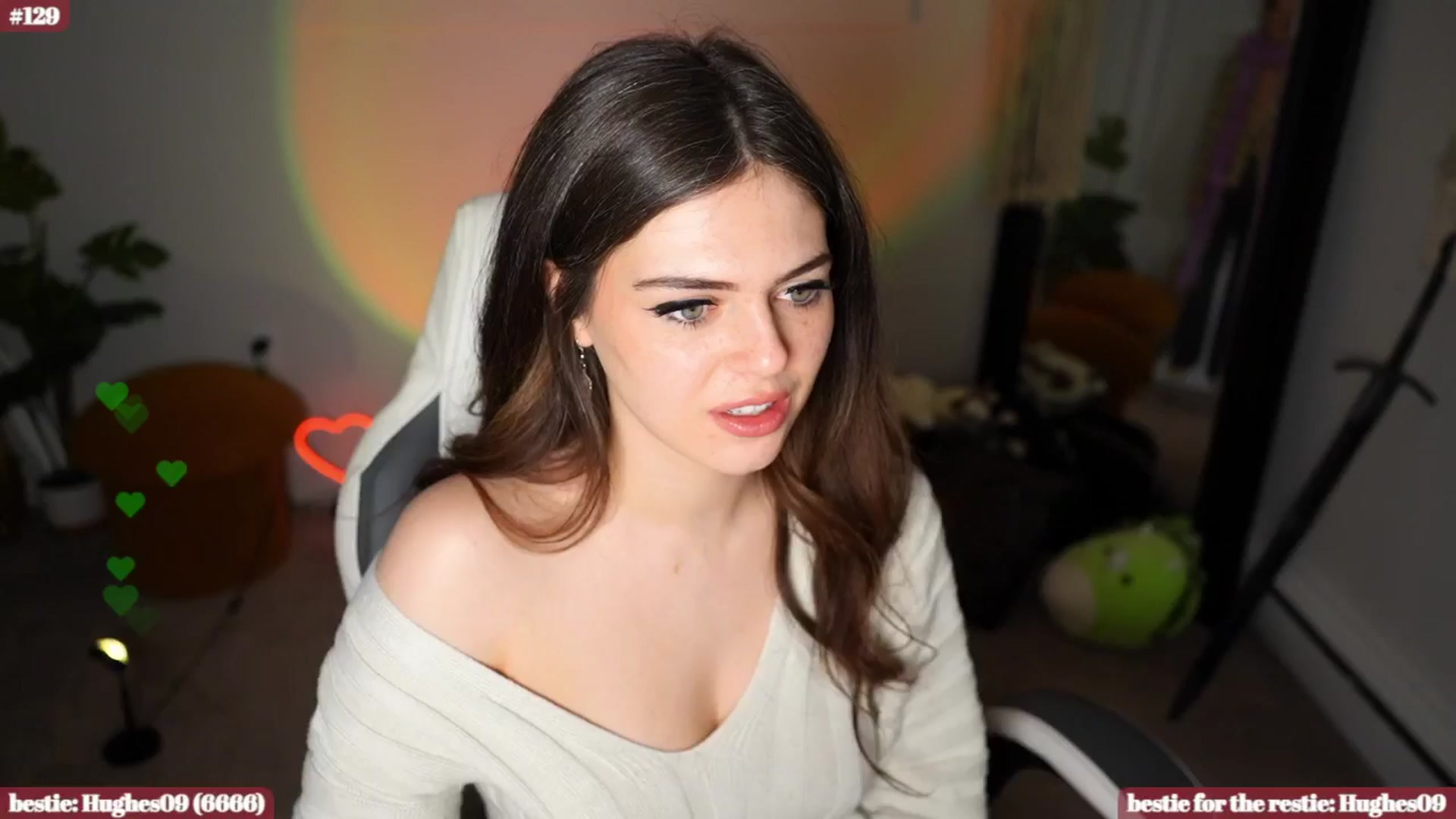 Gallery image thumbnail from iKarli's myfreecams stream on, 06/22/2024, 10:04 image 15 of 20