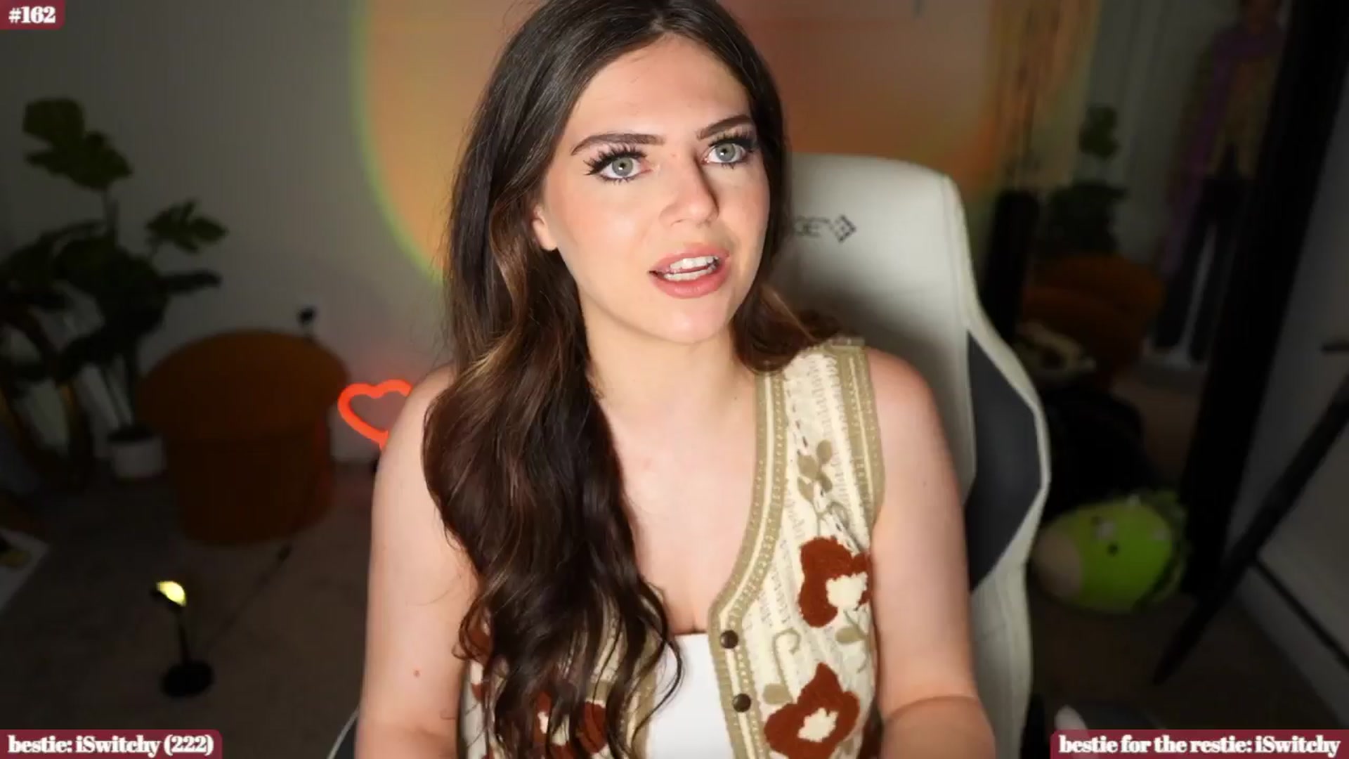 Gallery image thumbnail from iKarli's myfreecams stream on, 06/26/2024, 07:48 image 4 of 20