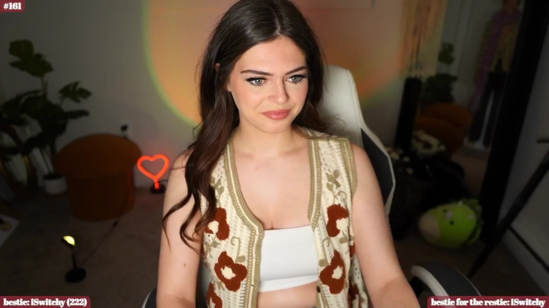 Gallery image thumbnail from iKarli's myfreecams stream on, 06/26/2024, 07:48 image 2 of 20