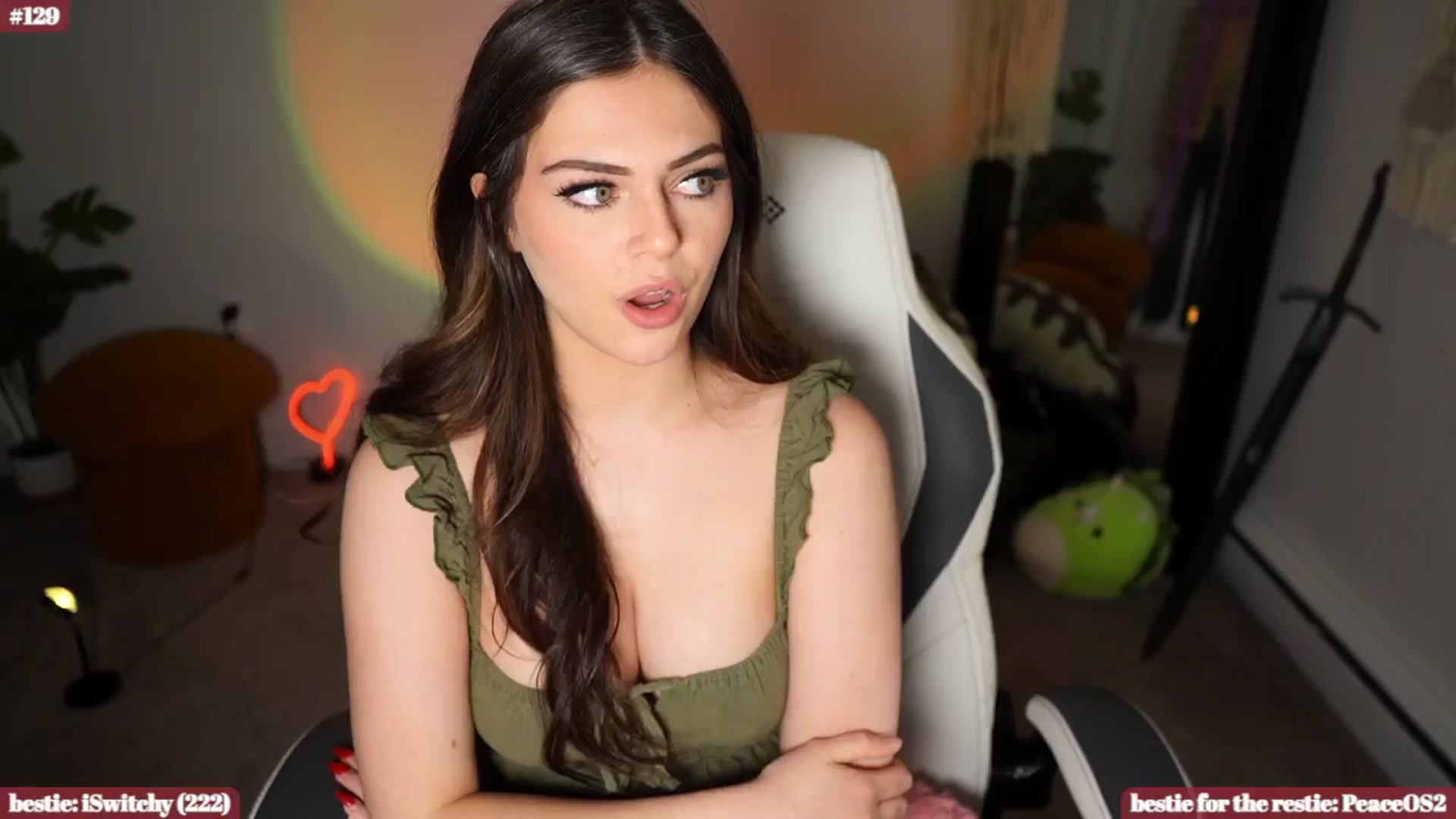 Gallery image thumbnail from iKarli's myfreecams stream on, 07/01/2024, 08:11 image 6 of 20