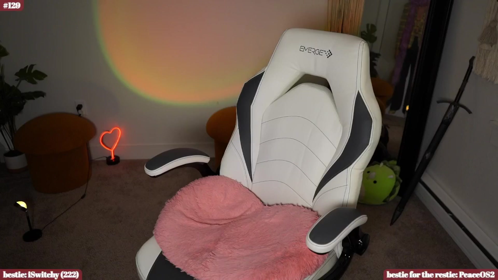 Gallery image thumbnail from iKarli's myfreecams stream on, 07/01/2024, 08:11 image 7 of 20