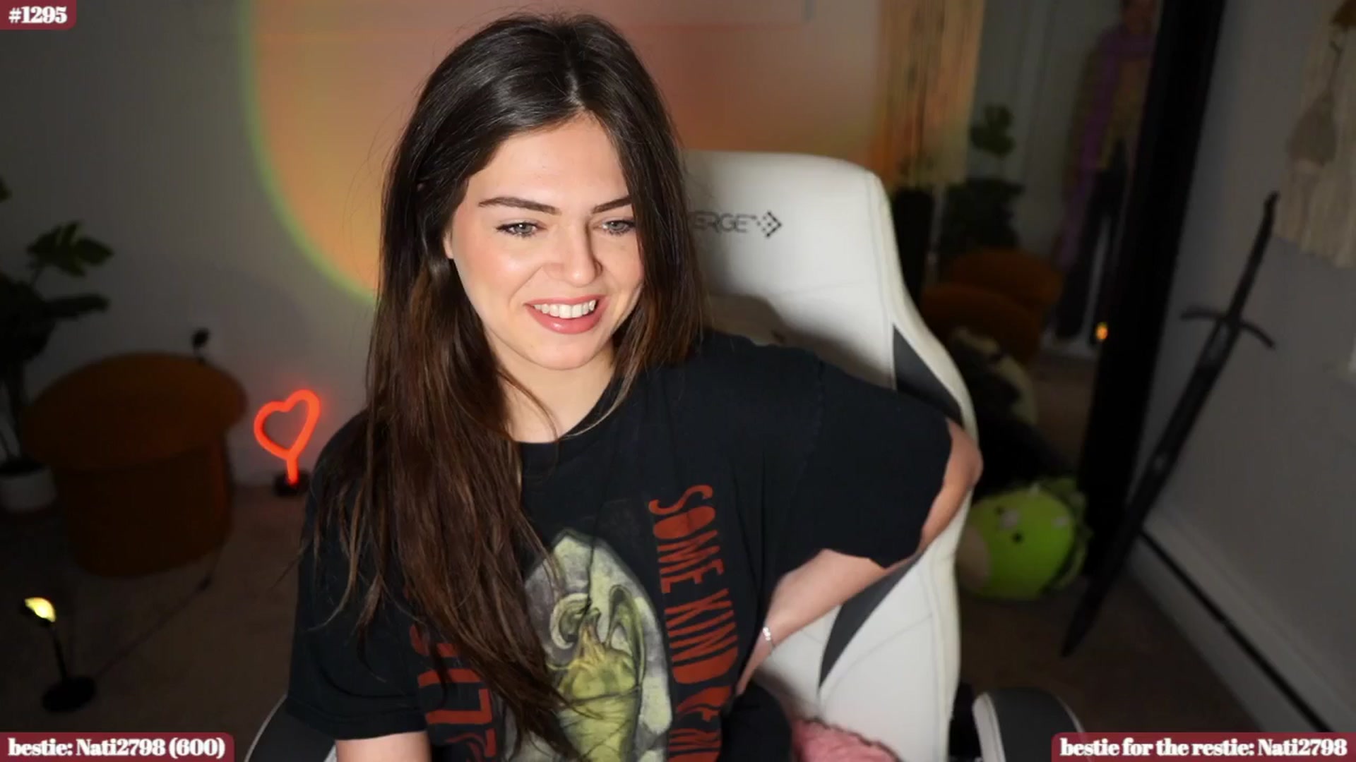 Gallery image thumbnail from iKarli's myfreecams stream on, 07/03/2024, 03:56 image 12 of 20