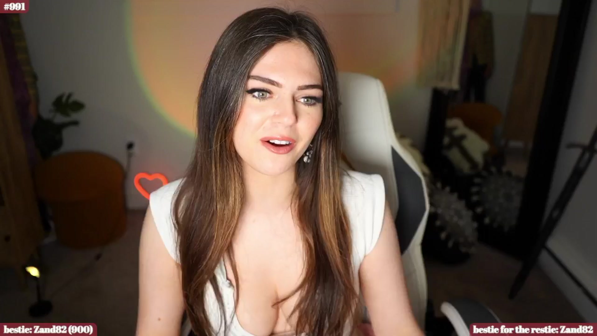 Gallery image thumbnail from iKarli's myfreecams stream on, 07/24/2024, 06:43 image 18 of 20