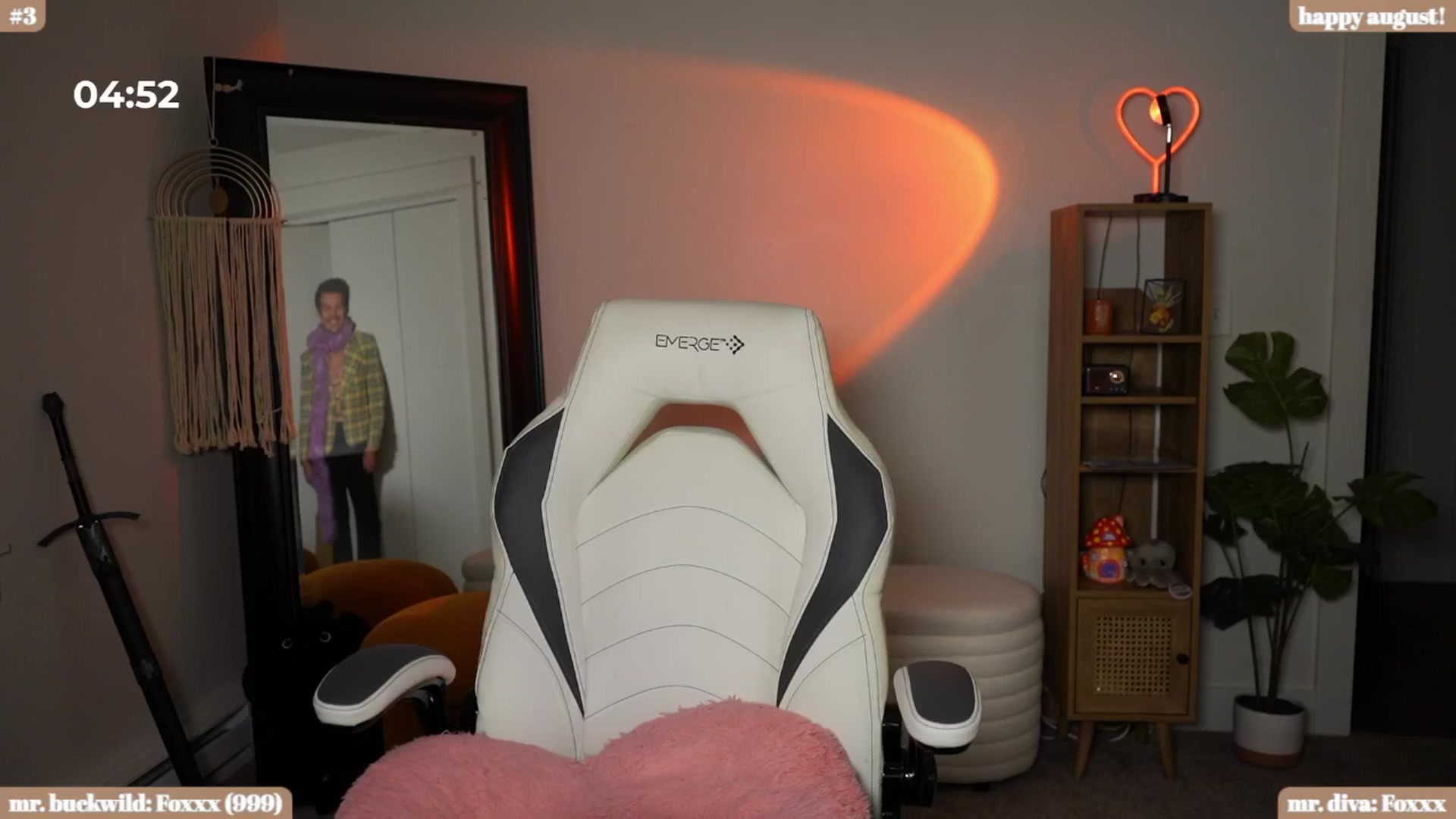 Gallery image thumbnail from iKarli's myfreecams stream on, 08/03/2024, 11:59 image 4 of 20