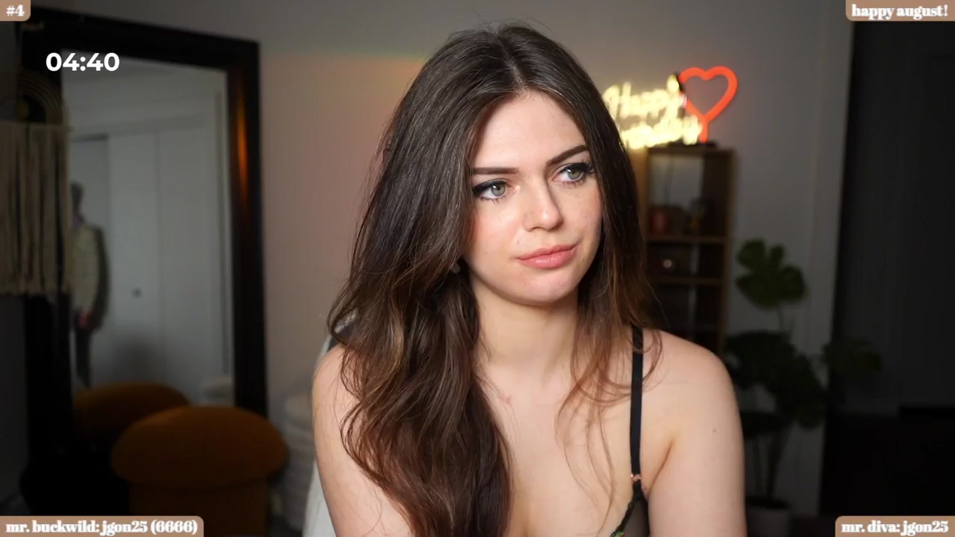Gallery image thumbnail from iKarli's myfreecams stream on, 08/10/2024, 10:53 image 13 of 20
