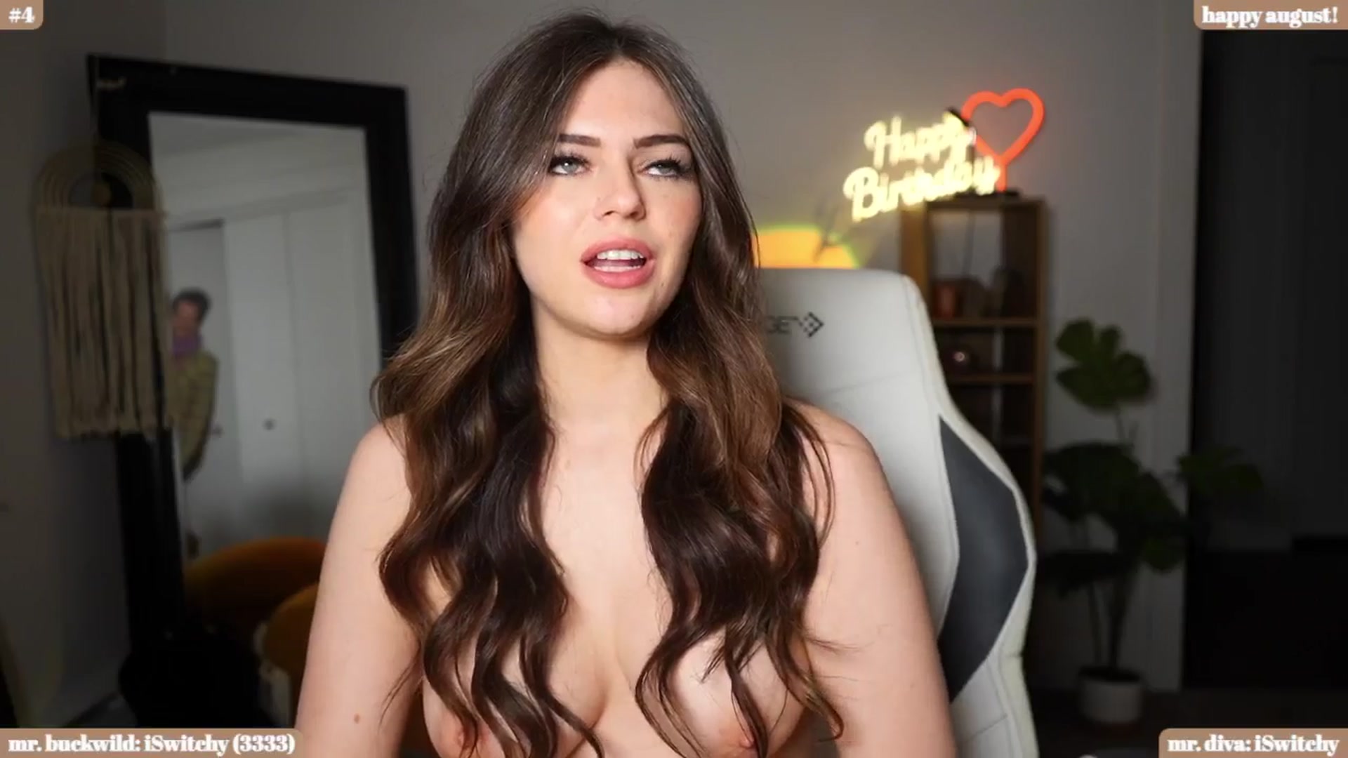 Gallery image thumbnail from iKarli's myfreecams stream on, 08/14/2024, 12:18 image 4 of 20