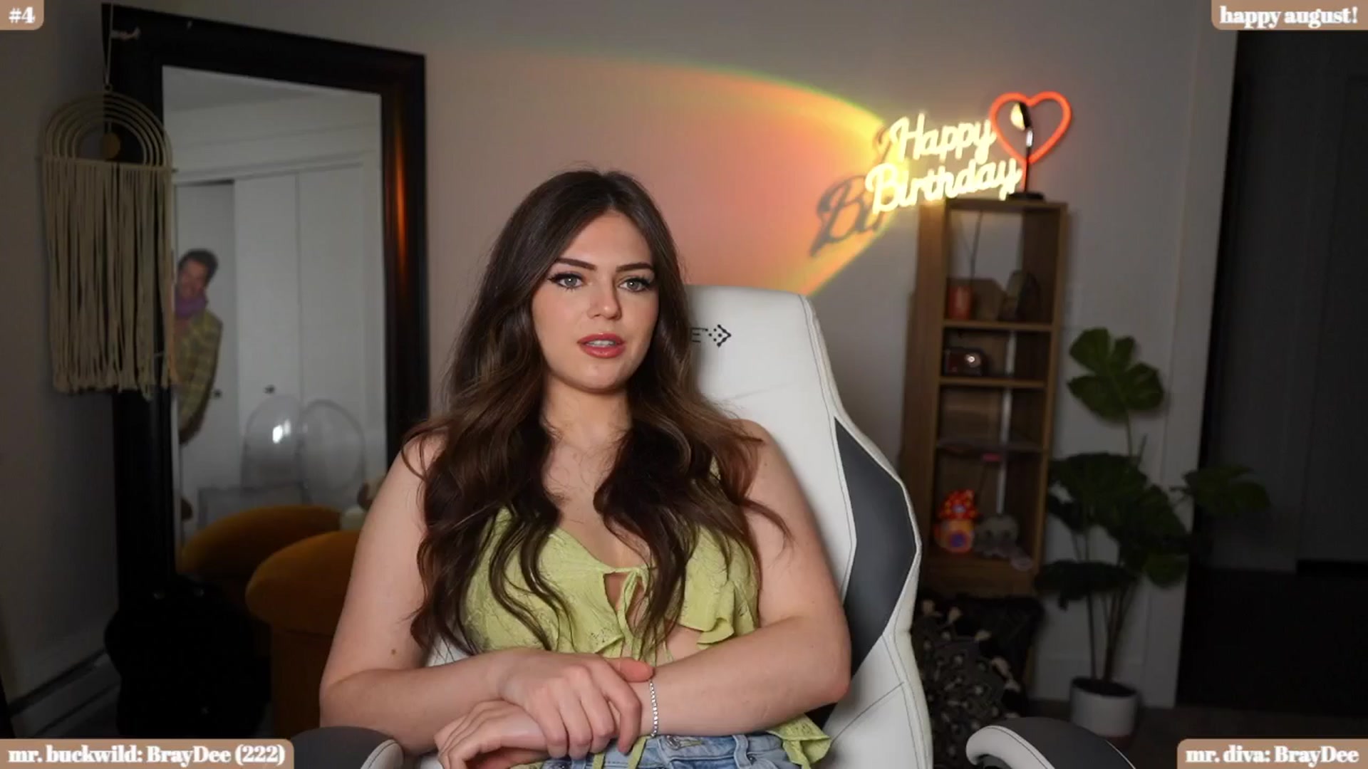 Gallery image thumbnail from iKarli's myfreecams stream on, 08/15/2024, 05:59 image 12 of 20