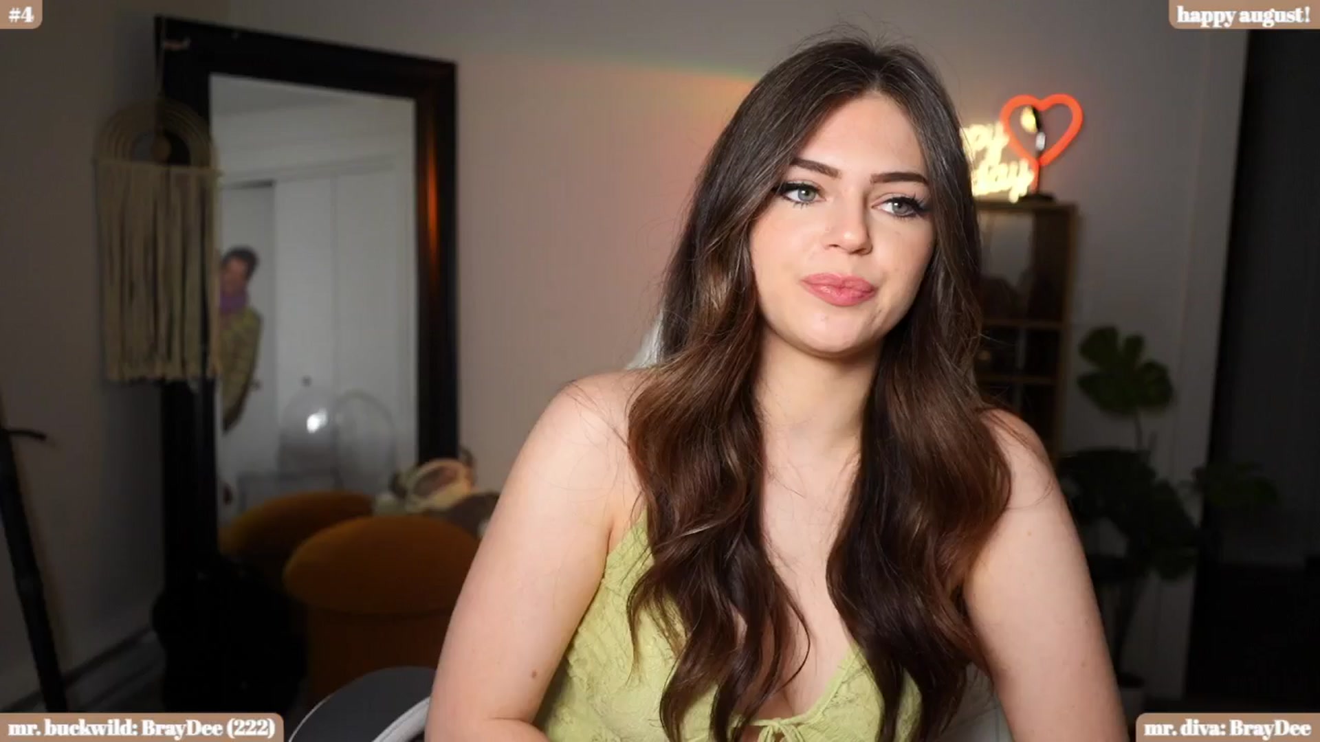 Gallery image thumbnail from iKarli's myfreecams stream on, 08/15/2024, 05:59 image 9 of 20