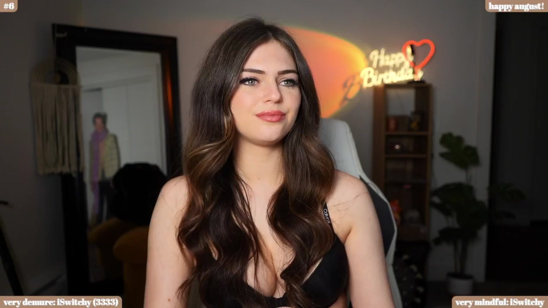 Gallery image thumbnail from iKarli's myfreecams stream on, 08/27/2024, 10:19 image 16 of 20