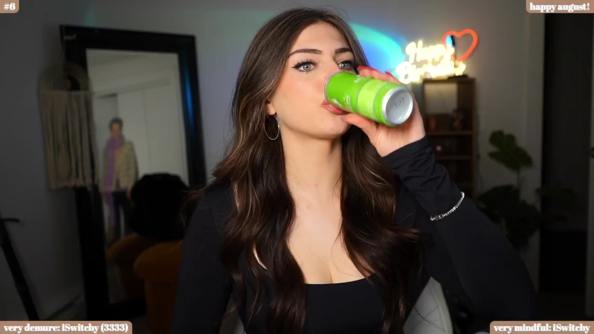 Gallery image thumbnail from iKarli's myfreecams stream on, 08/28/2024, 08:22 image 19 of 20