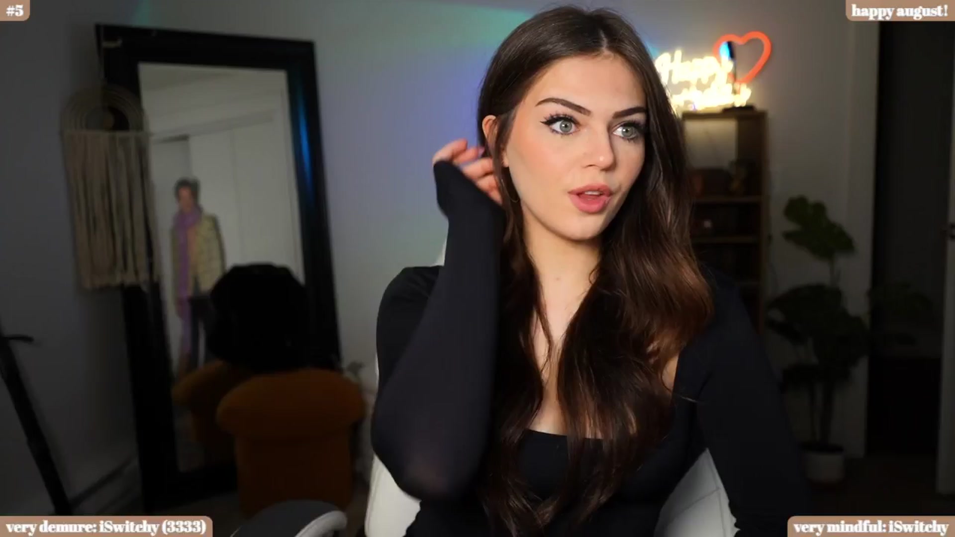 Gallery image thumbnail from iKarli's myfreecams stream on, 08/28/2024, 08:22 image 5 of 20