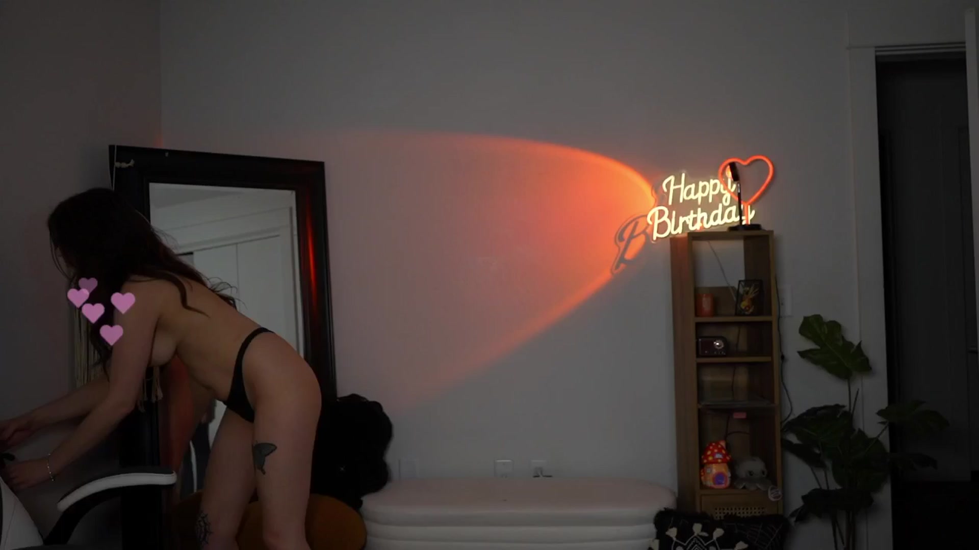 Gallery image thumbnail from iKarli's myfreecams stream on, 08/29/2024, 13:58 image 20 of 20