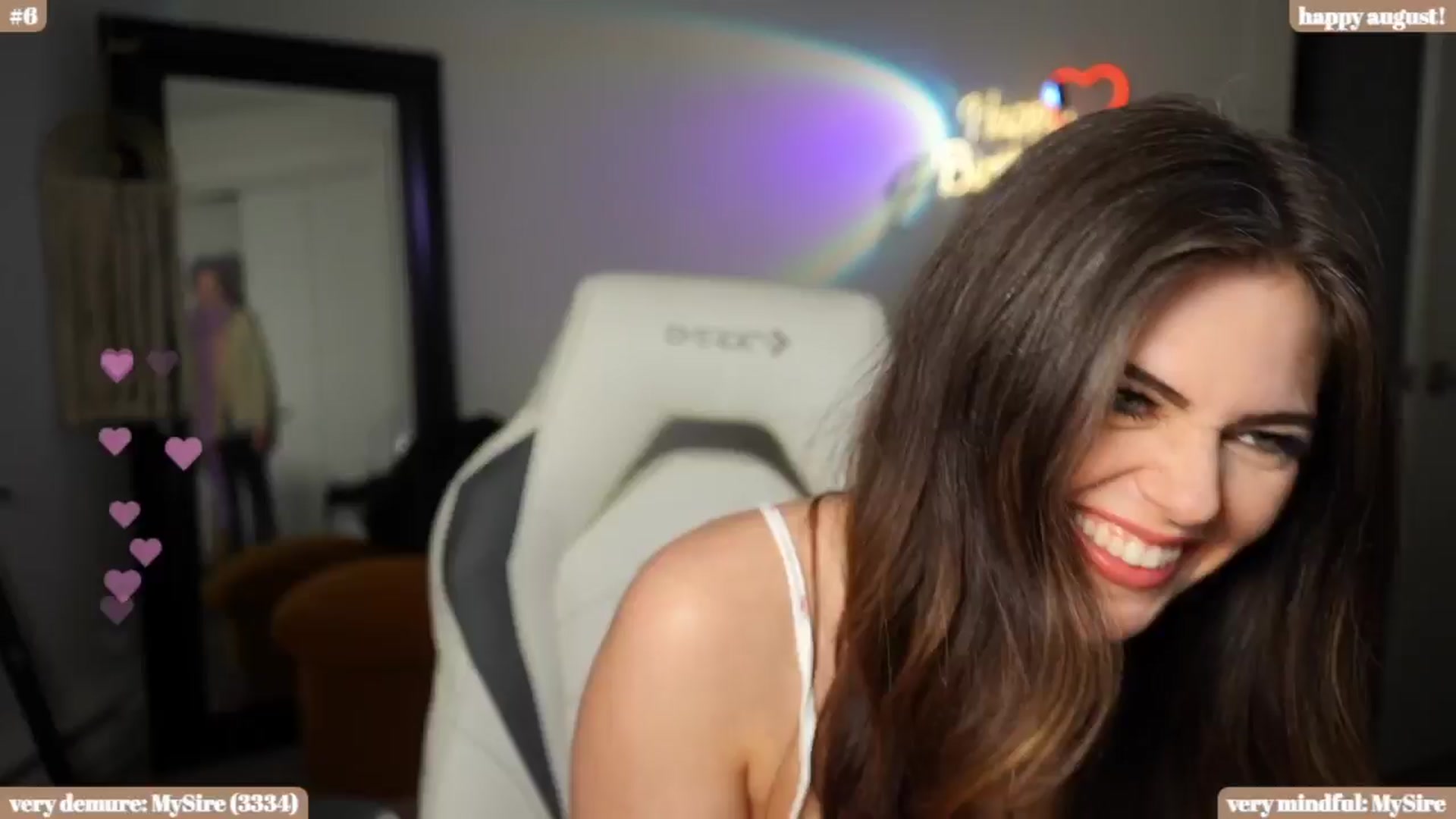 Gallery image thumbnail from iKarli's myfreecams stream on, 08/30/2024, 12:16 image 3 of 20