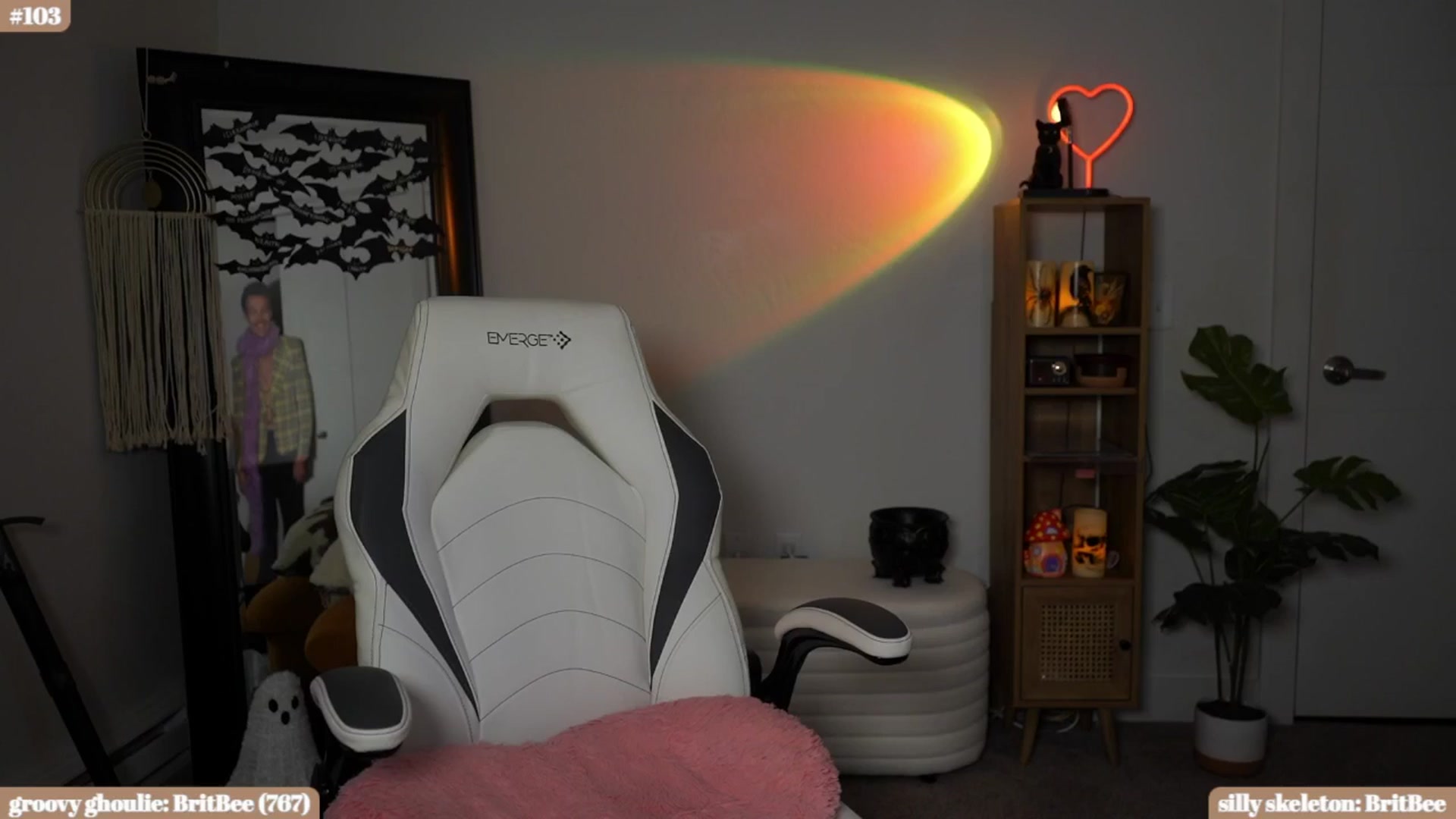 Gallery image thumbnail from iKarli's myfreecams stream on, 10/04/2024, 09:14 image 13 of 20