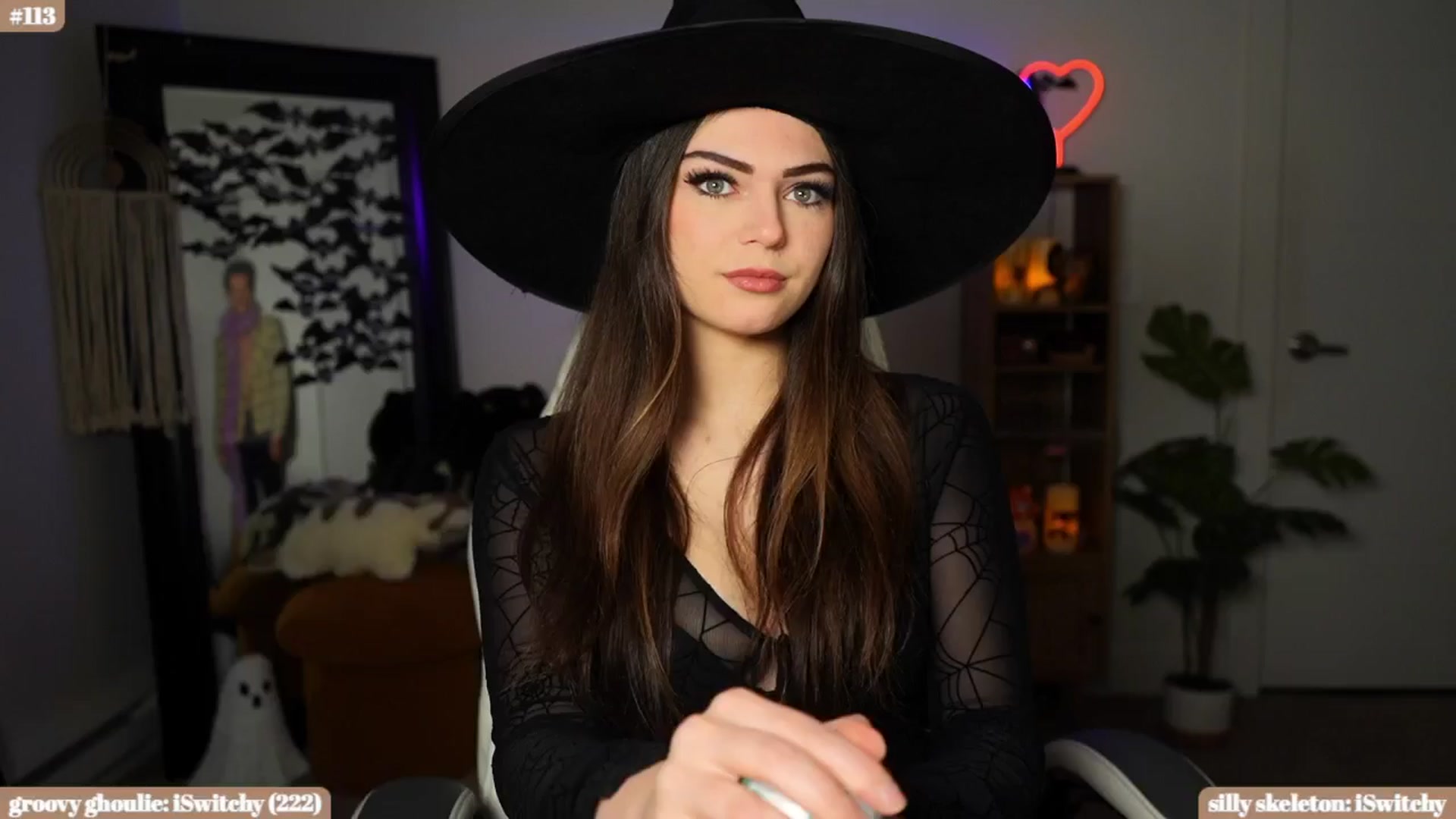 Gallery image thumbnail from iKarli's myfreecams stream on, 10/14/2024, 04:26 image 4 of 20
