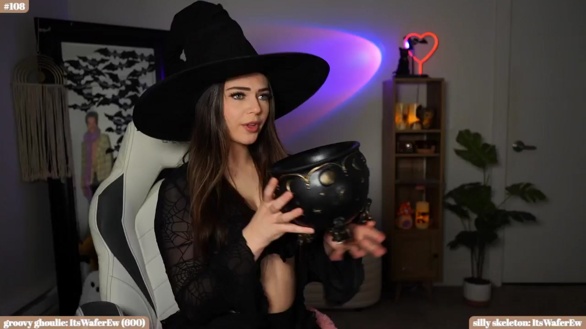 Gallery image thumbnail from iKarli's myfreecams stream on, 10/14/2024, 09:31 image 1 of 20