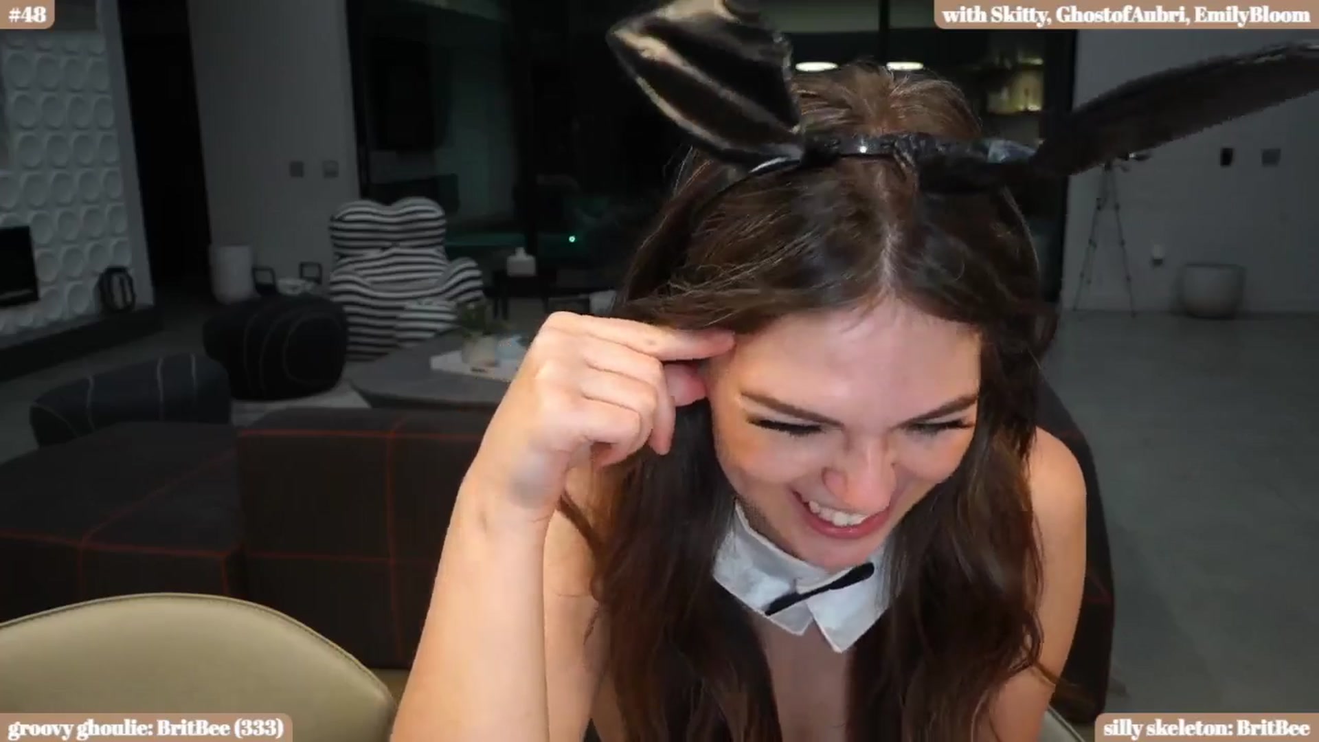 Gallery image thumbnail from iKarli's myfreecams stream on, 10/17/2024, 09:03 image 20 of 20