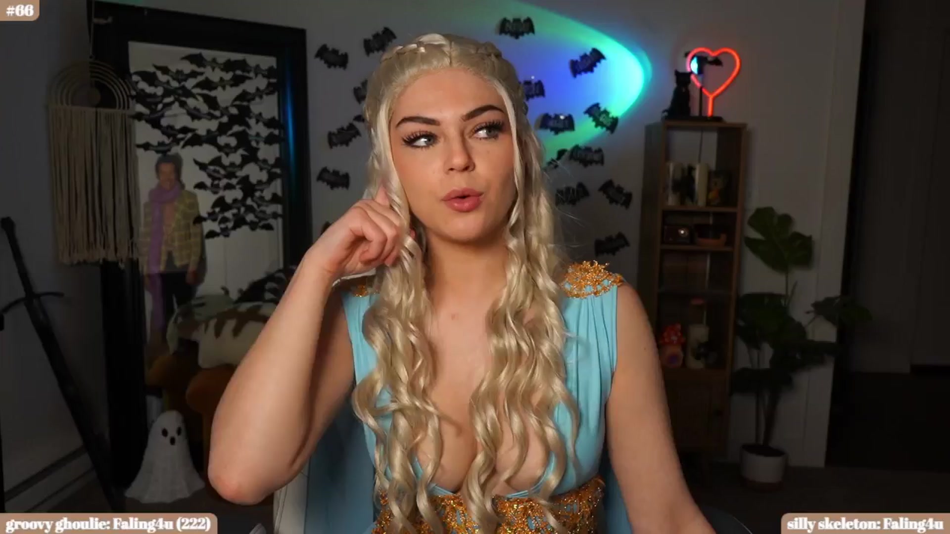Gallery image thumbnail from iKarli's myfreecams stream on, 10/31/2024, 08:55 image 4 of 20