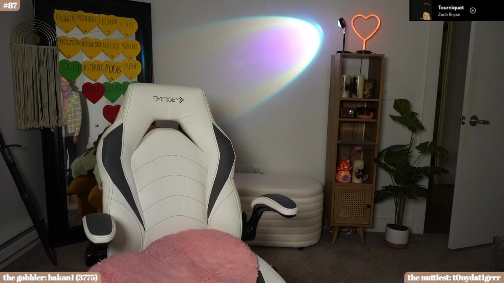 Gallery image thumbnail from iKarli's myfreecams stream on, 11/08/2024, 11:41 image 10 of 20