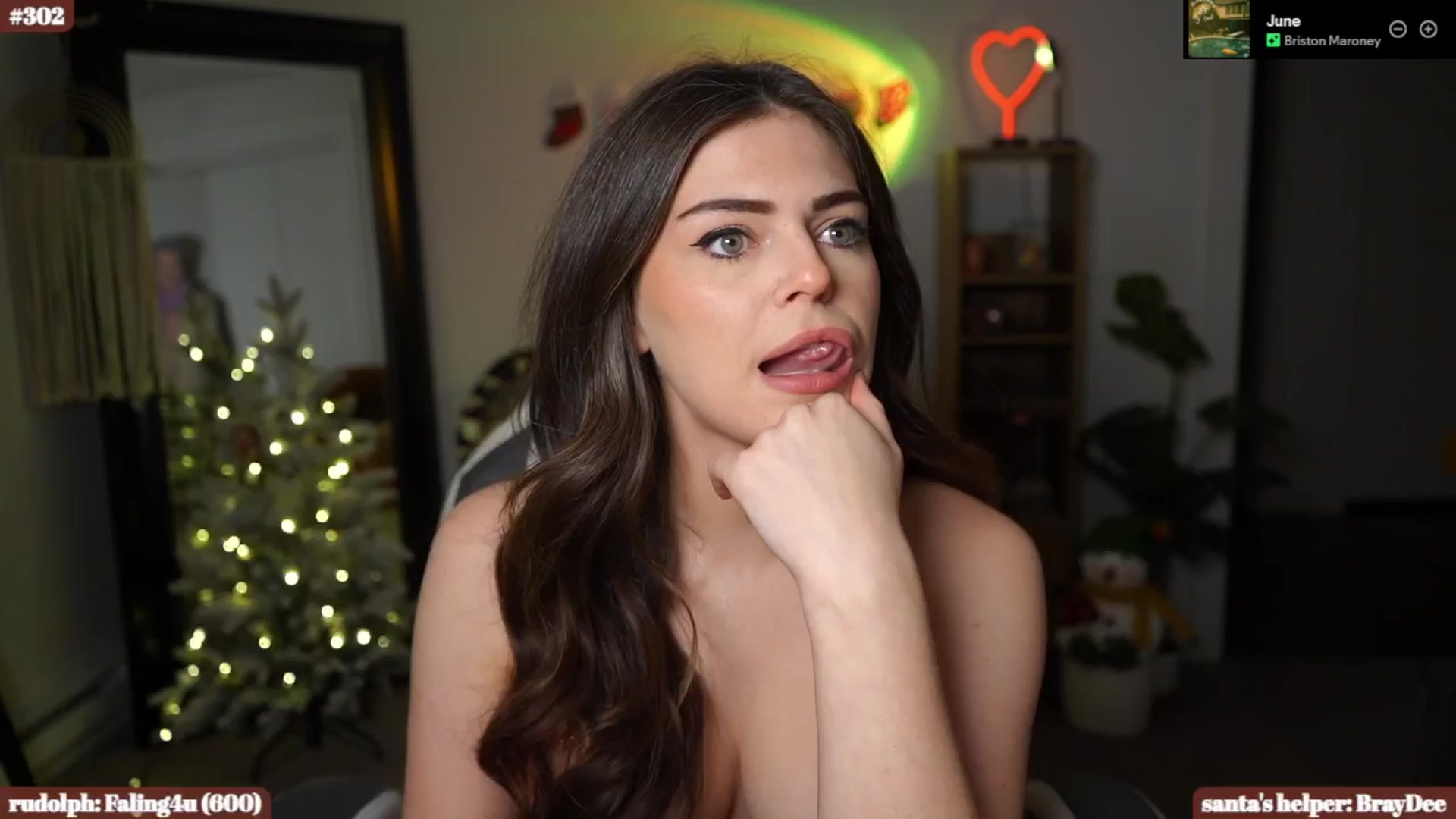 Gallery image thumbnail from iKarli's myfreecams stream on, 12/03/2024, 06:18 image 10 of 20